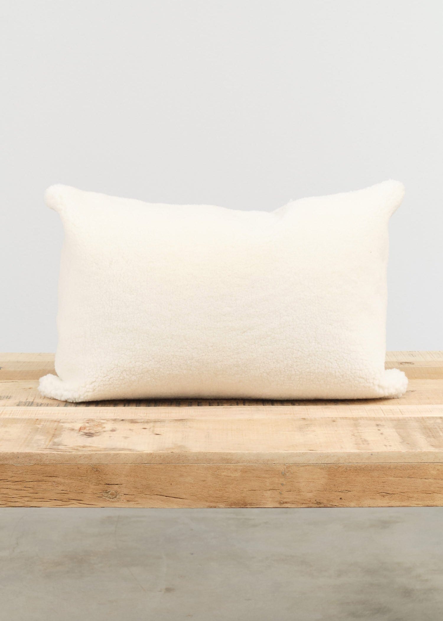 Maison De Vacances Home Pillows 16" X 24" Sheep Vice Versa Cushion in Blanc Blanc / 16" X 24"