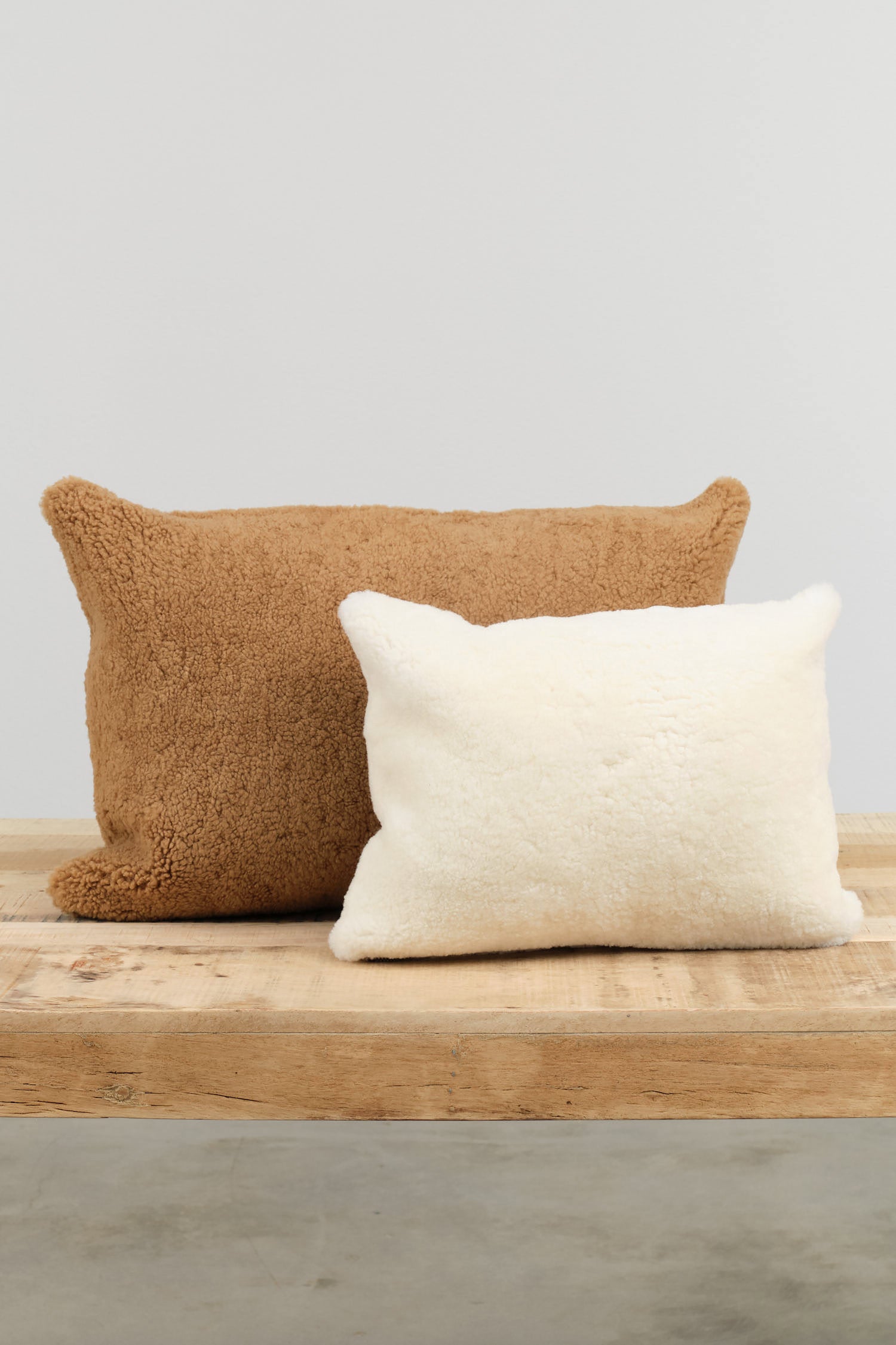 Maison De Vacances Home Pillows 16" X 24" Sheep Vice Versa Cushion in Havane Havane / 16" X 24"