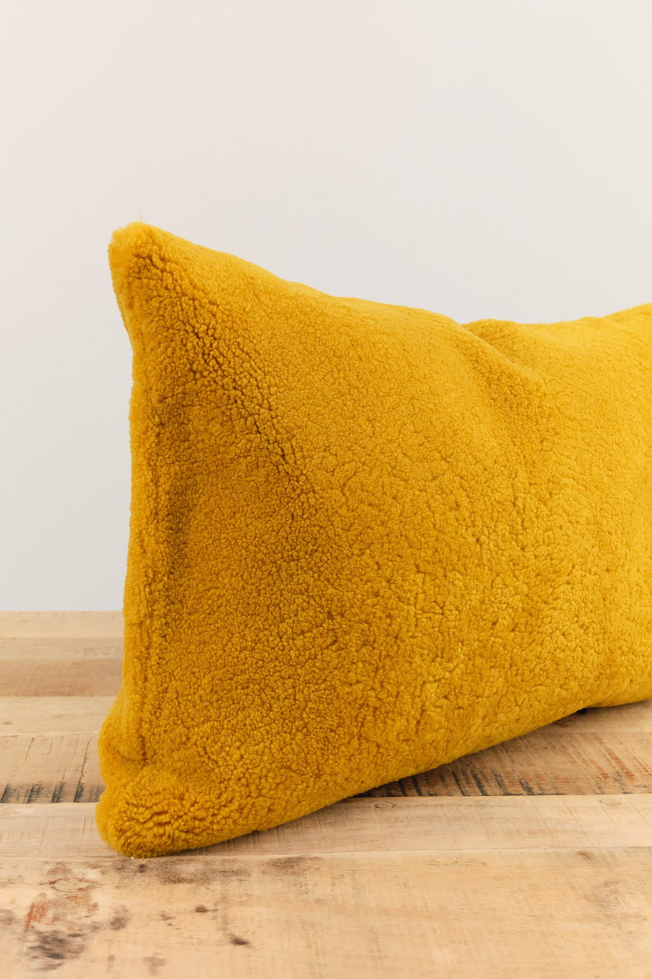 Maison De Vacances Home Pillows 16" X 24" Sheep Vice Versa Cushion in Ocre Ocre / 16" X 24"