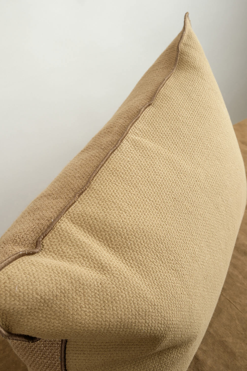 Side of 16" X 24" Vice Versa Cushion In Cappuccino