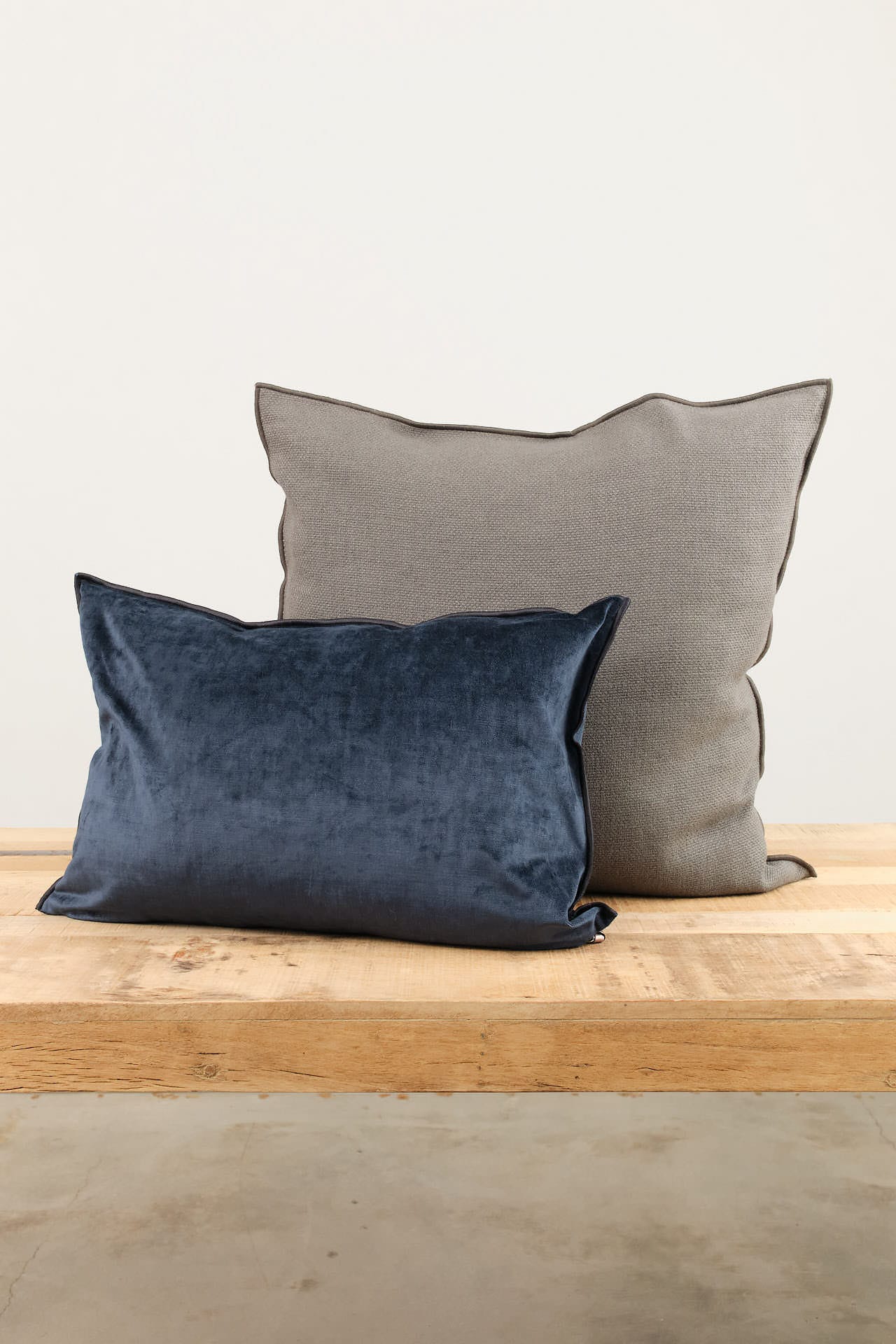 Maison De Vacances Home Pillows 26" X 26" Canvas Formentera Vice Versa Cushion in Ardoise Ardoise / 26" X 26"