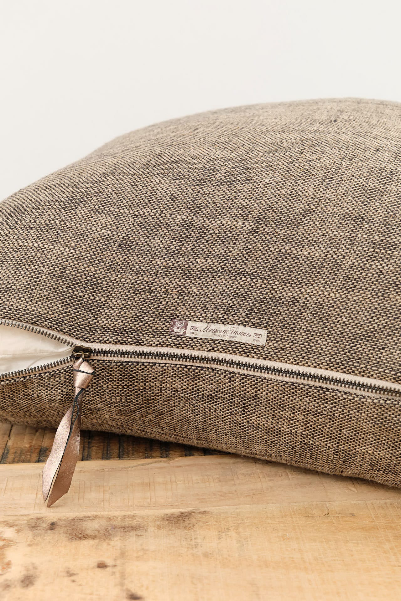 Maison De Vacances Home Pillows 26" X 26" Chinee Canvas Rustique Cushion Naturel/Noir / 26" X 26"