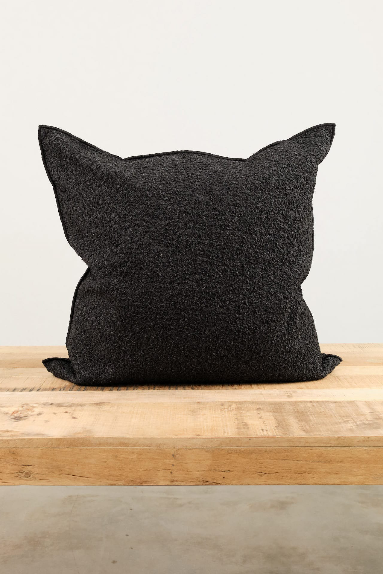 Maison De Vacances Home Pillows 26" X 26" Canvas Wooly Cushion in Charbon Charbon / 26" X 26"