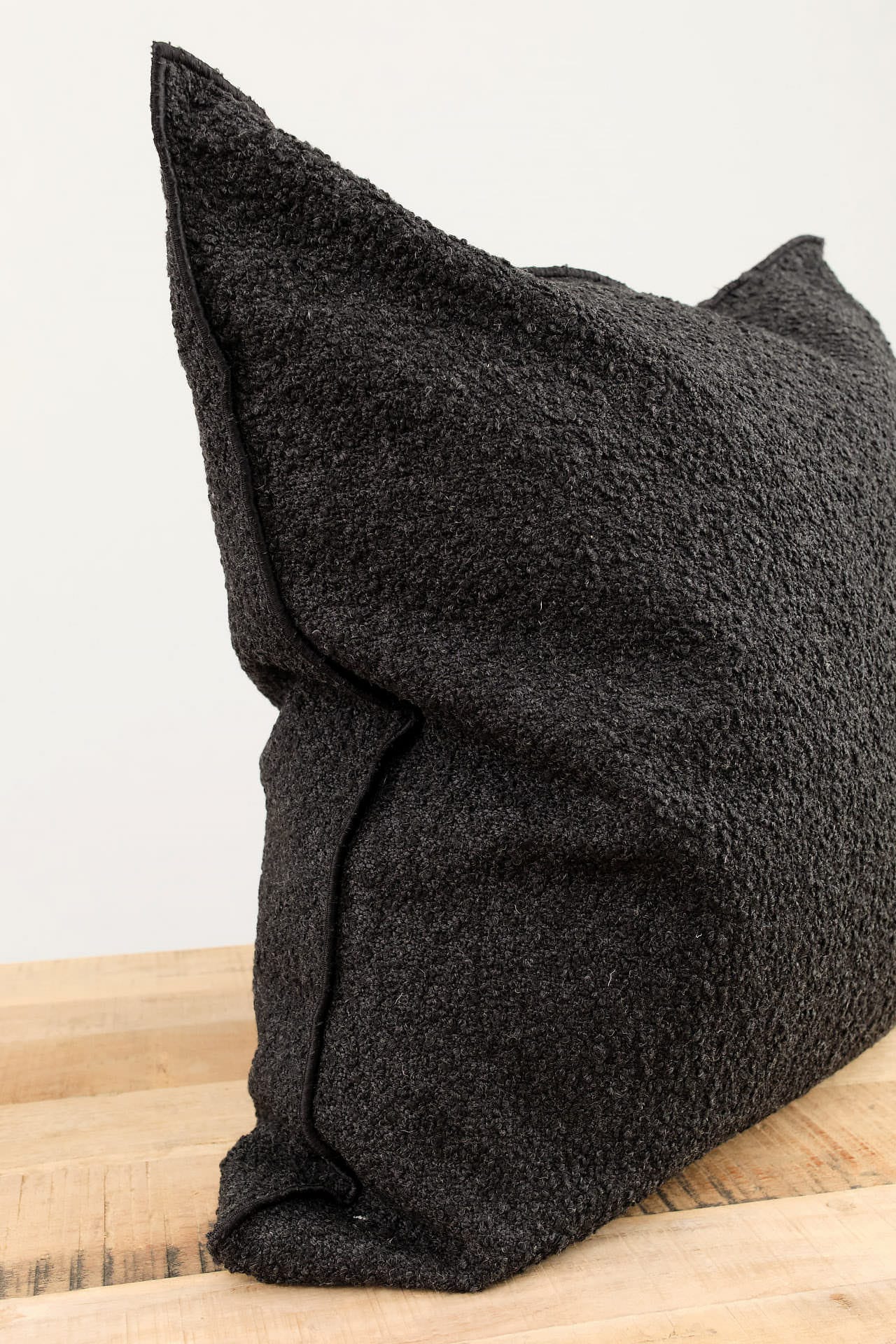Maison De Vacances Home Pillows 26" X 26" Canvas Wooly Cushion in Charbon Charbon / 26" X 26"