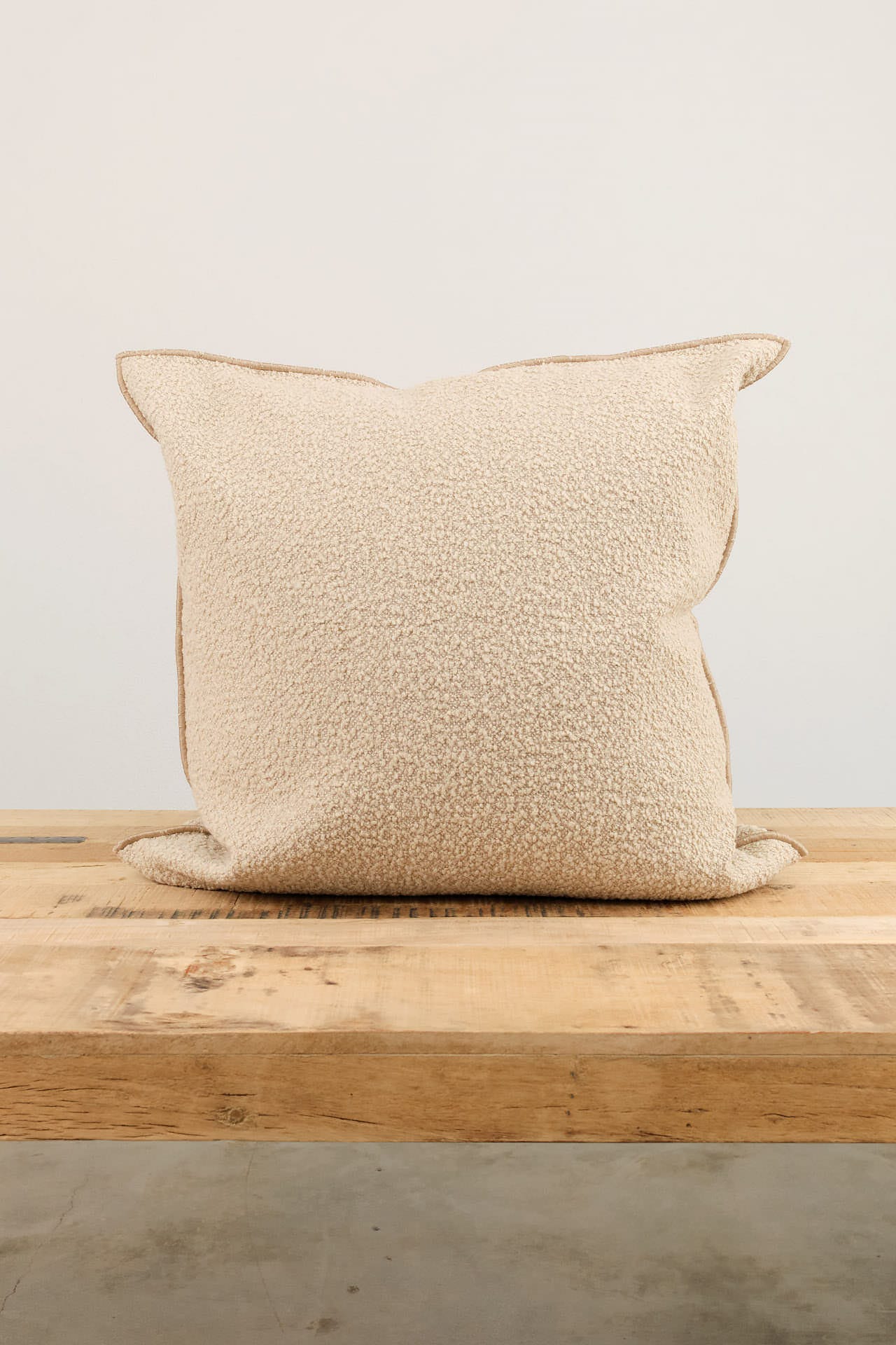 Maison De Vacances Home Pillows 26" X 26" Canvas Wooly Cushion in Naturel Naturel / 26" X 26"