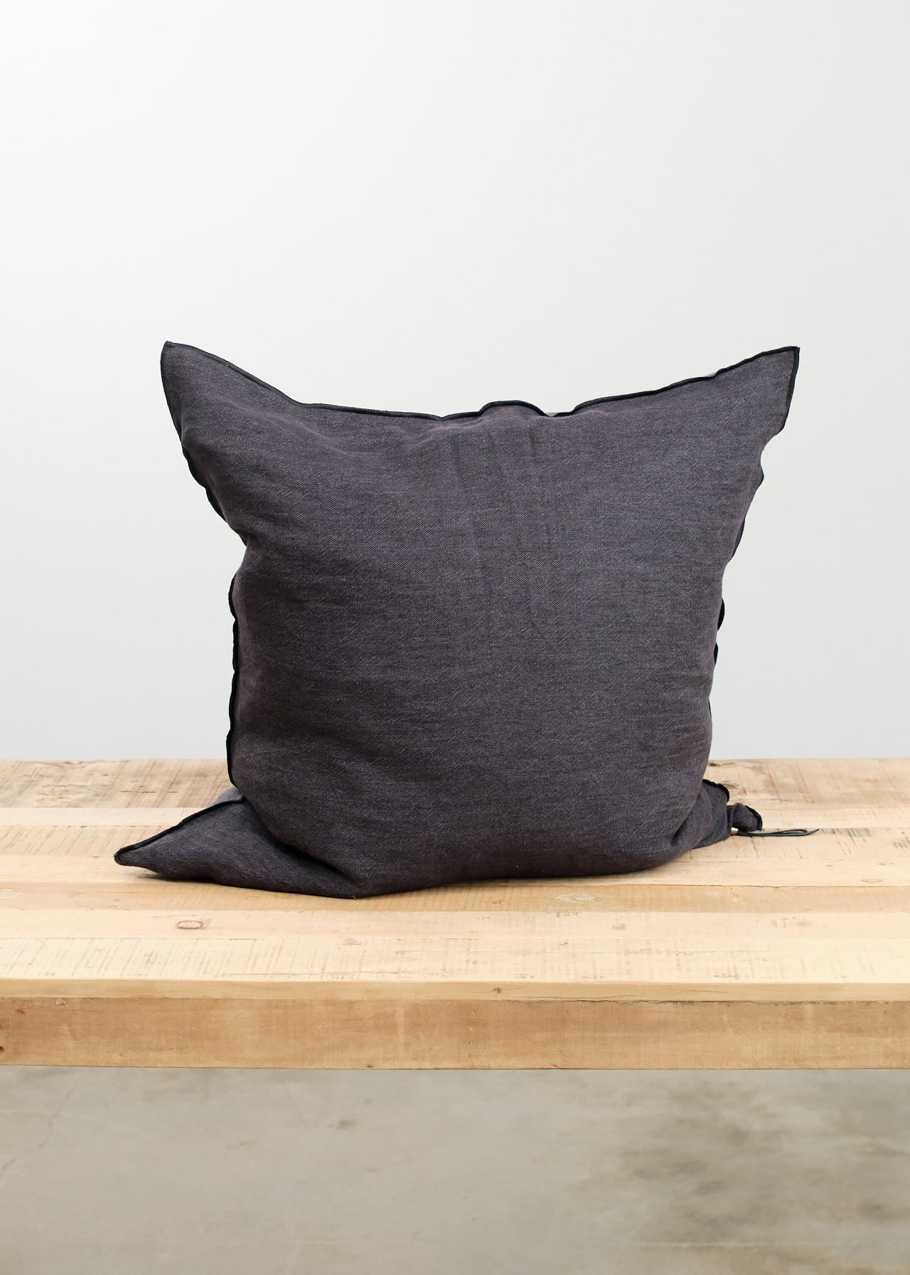 Maison De Vacances Home Pillows 26" X 26" Crumpled Washed Linen Vice Versa Cushion in Charbon Charbon/Anthracite / 26" X 26"