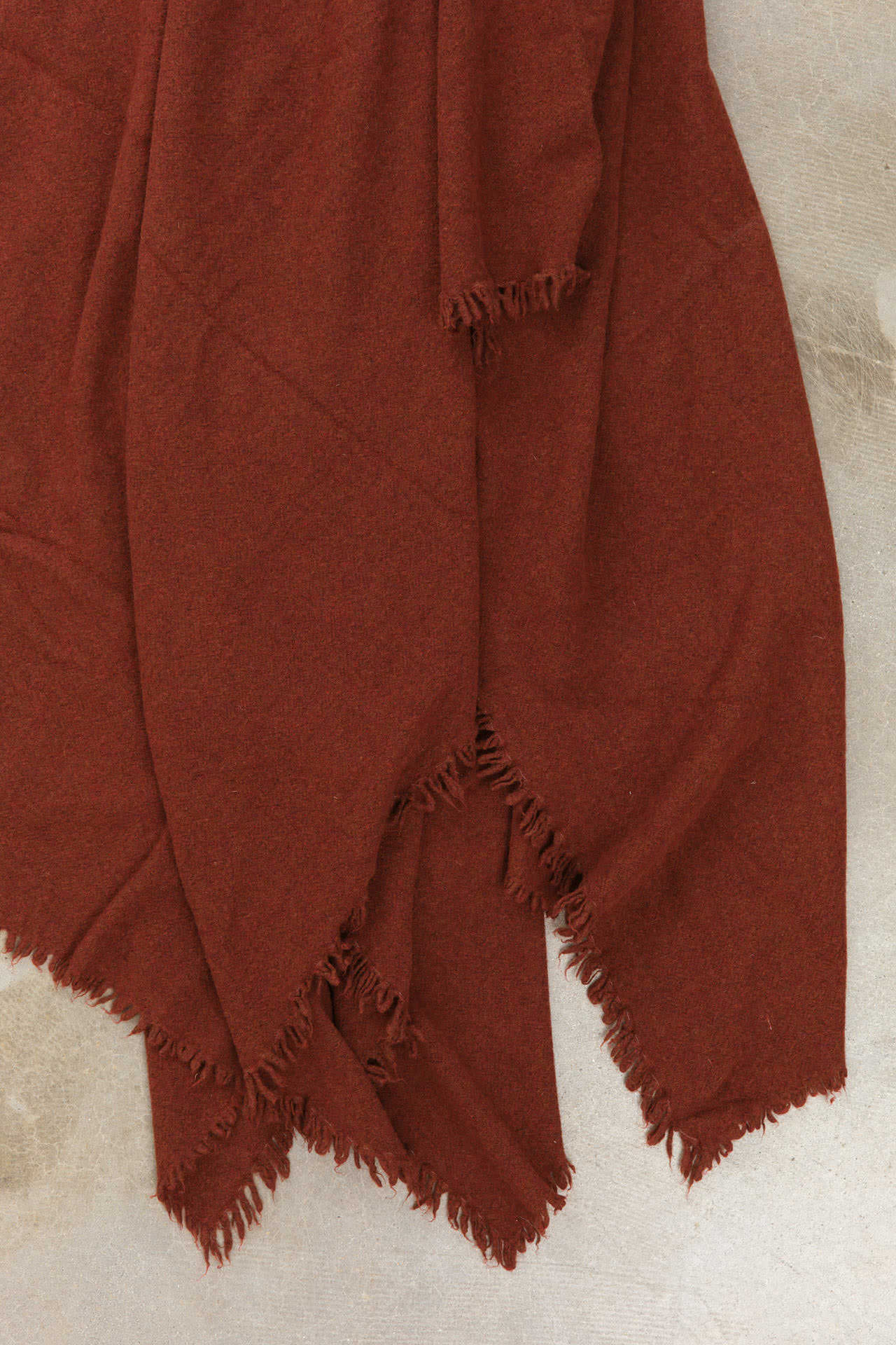 Maison De Vacances Home Throws Washed Virgin Wool Vice Versa Fringed Throw in Grenat Grenat / 98" L X 65" W