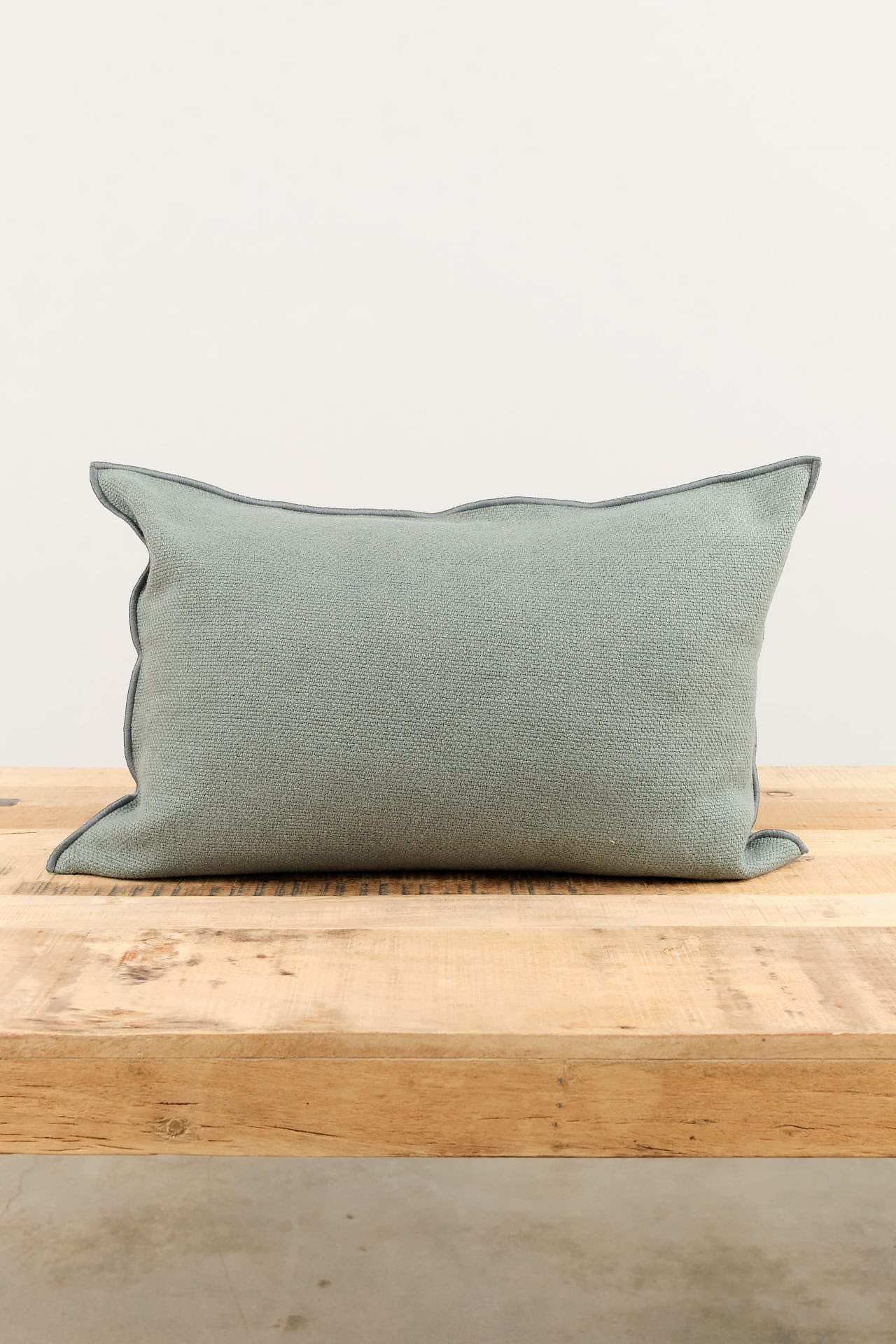Maison De Vacances Home Pillows 16" X 24" Canvas Formentera Vice Versa Cushion in Canard Canard / 16" X 24"
