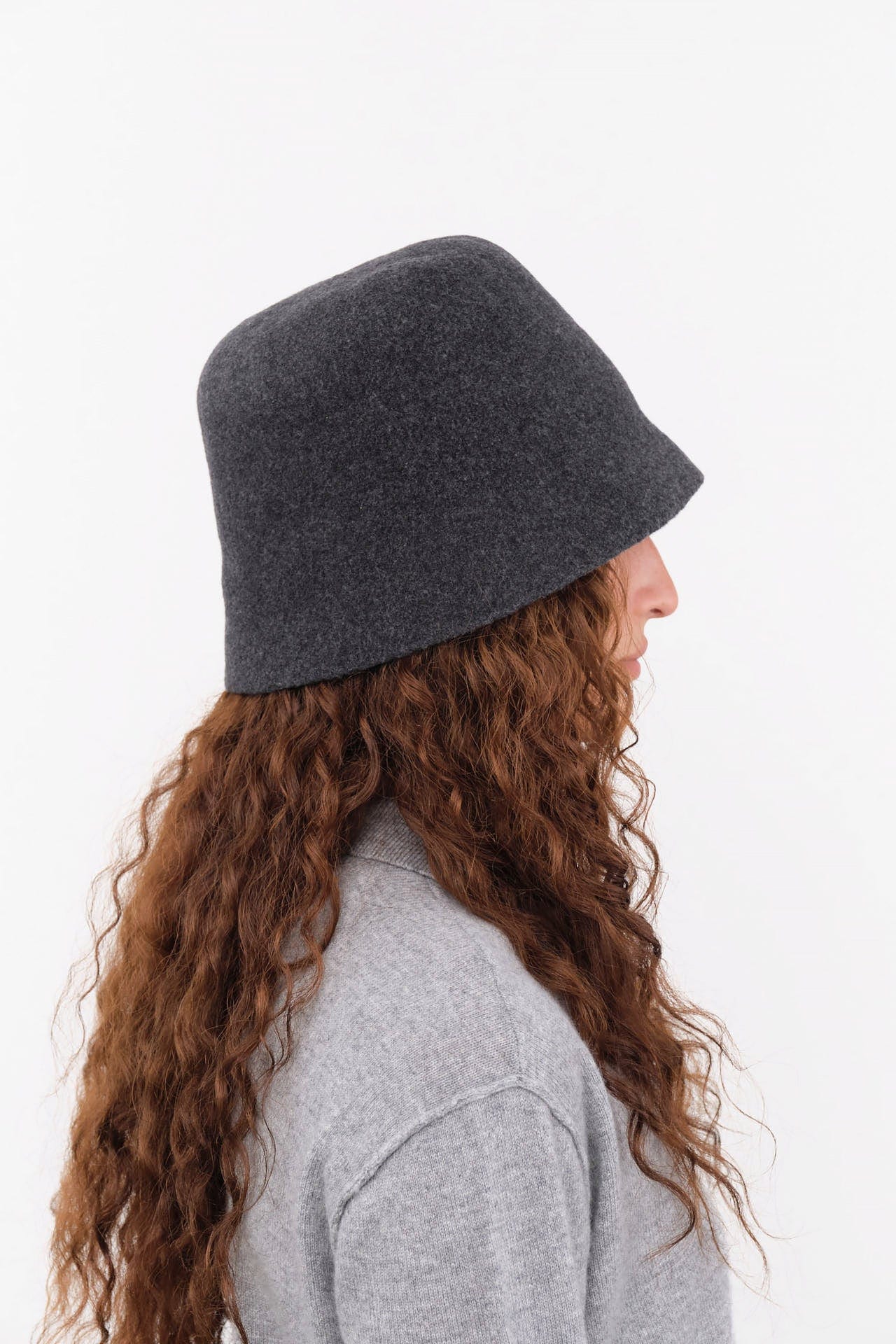 Mature Ha. Accessories Hats Bell Hat in Dark Charcoal Dark Charcoal / One Size