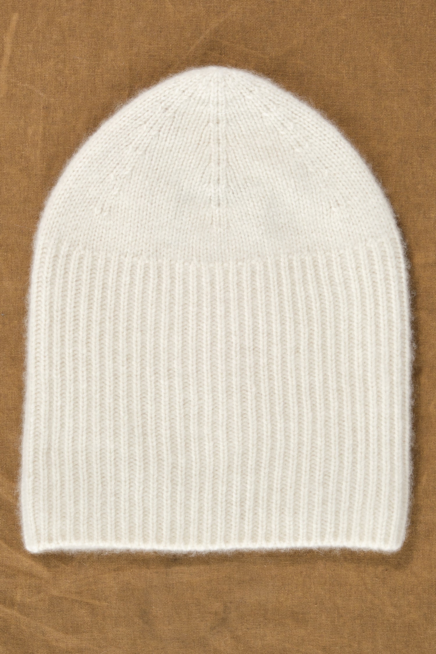 Unfolded Cashmere Knit Cap in White