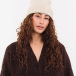 Mature Ha. Accessories Hats Pleats Knit Cap in Natural Natural / One Size