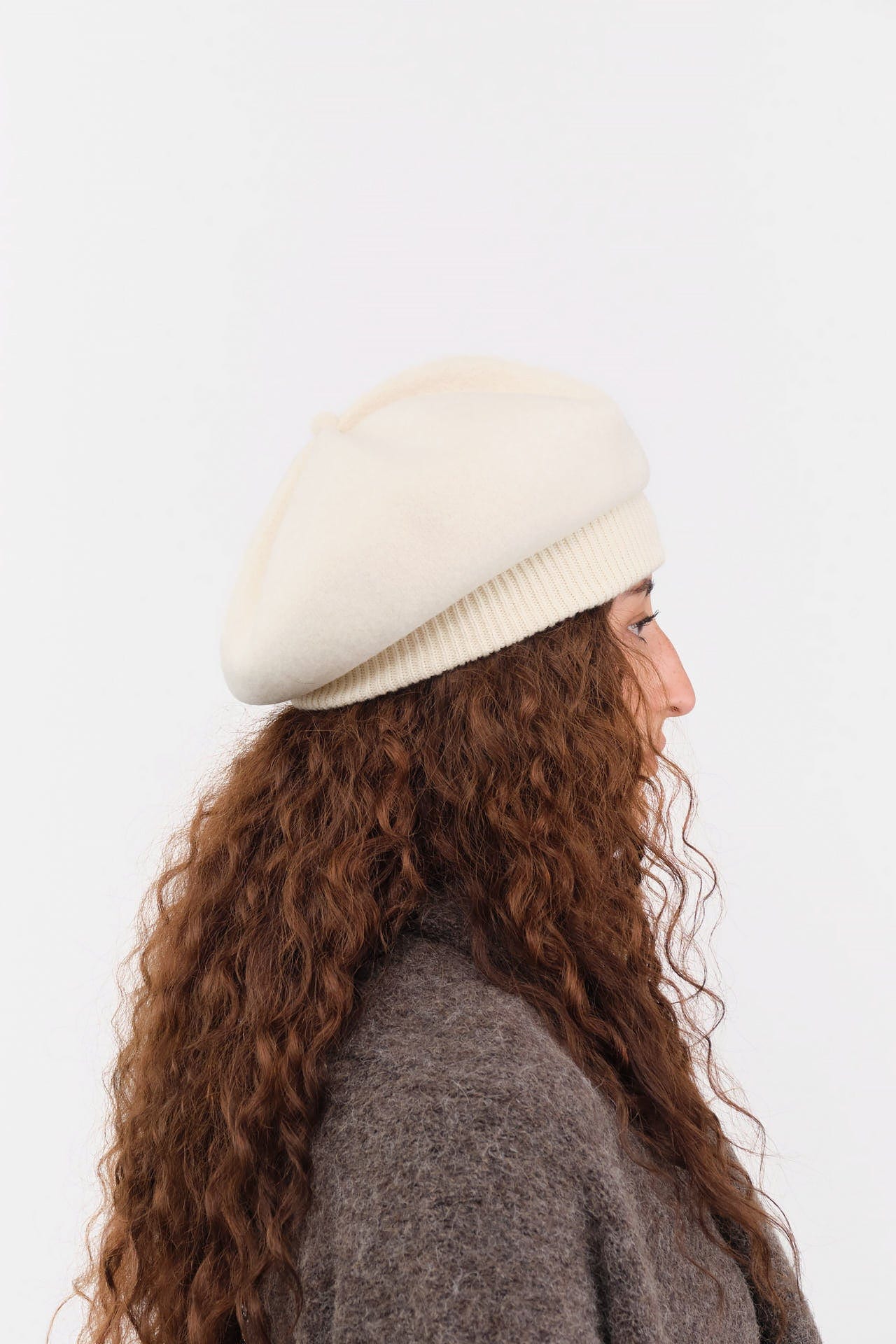 Mature Ha. Accessories Hats Top Gather Rib Beret Raw White / One Size