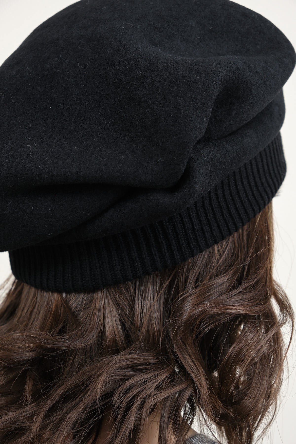 Detailing on Tuck and Gather Beret