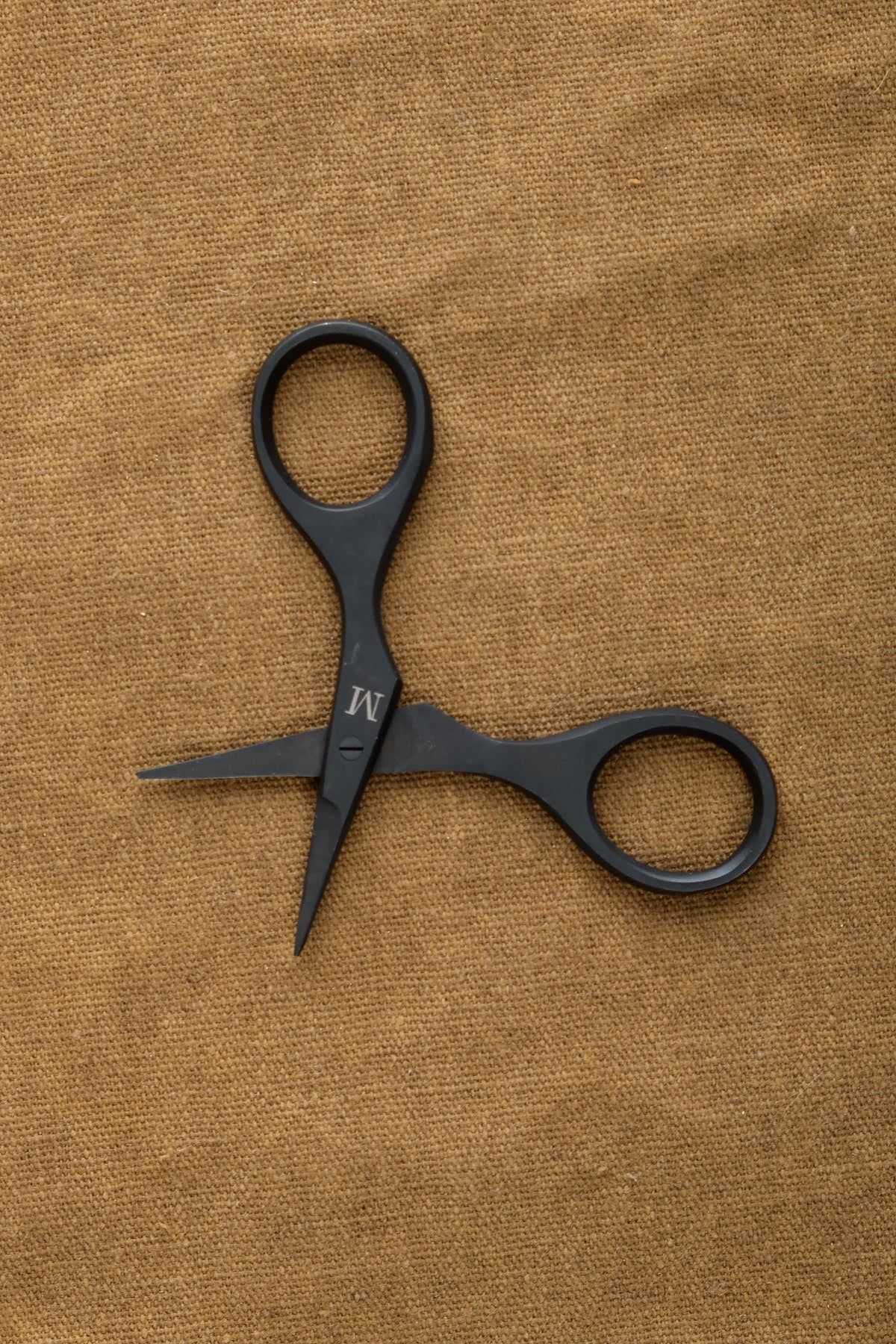 3" Merchant and Mills Baby Bow Scissors