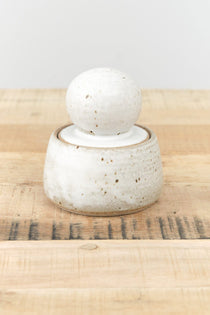 MH Ceramics Home Kitchen Containers Mini Stash Jar in Alabaster Alabaster / 3.5" D X 4.5" H