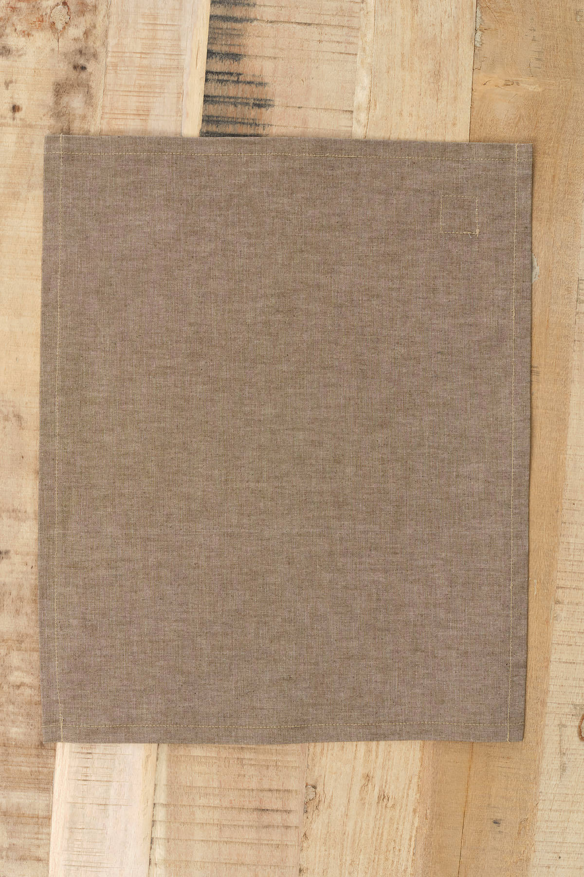 Mi Cocina Chambray Dinner Placemat in Tan Brown