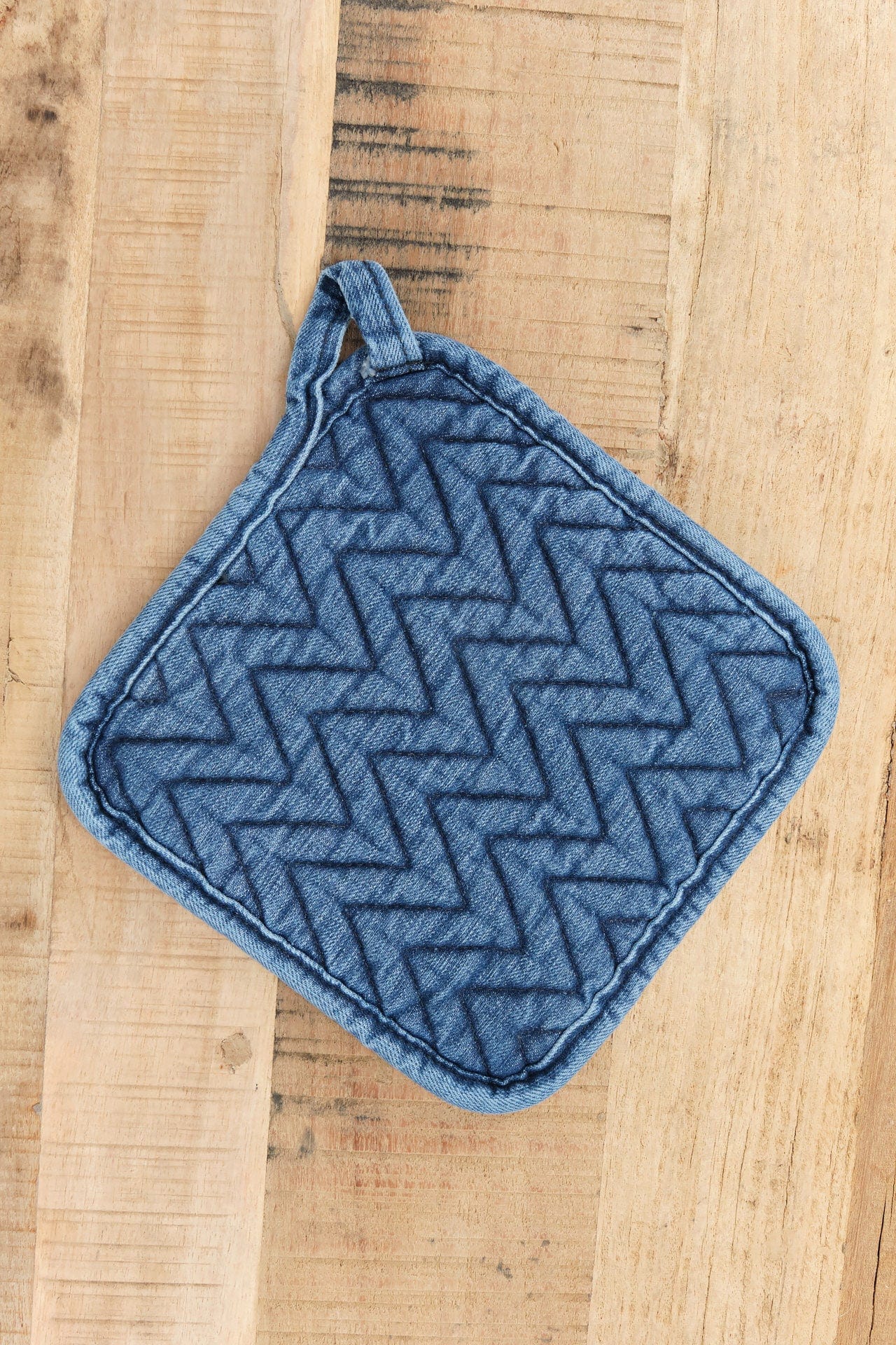 Mi Cocina Home Kitchen Trivets Herringbone Trivet/Pot Holder Medium Vintage / 8" L X 8" W