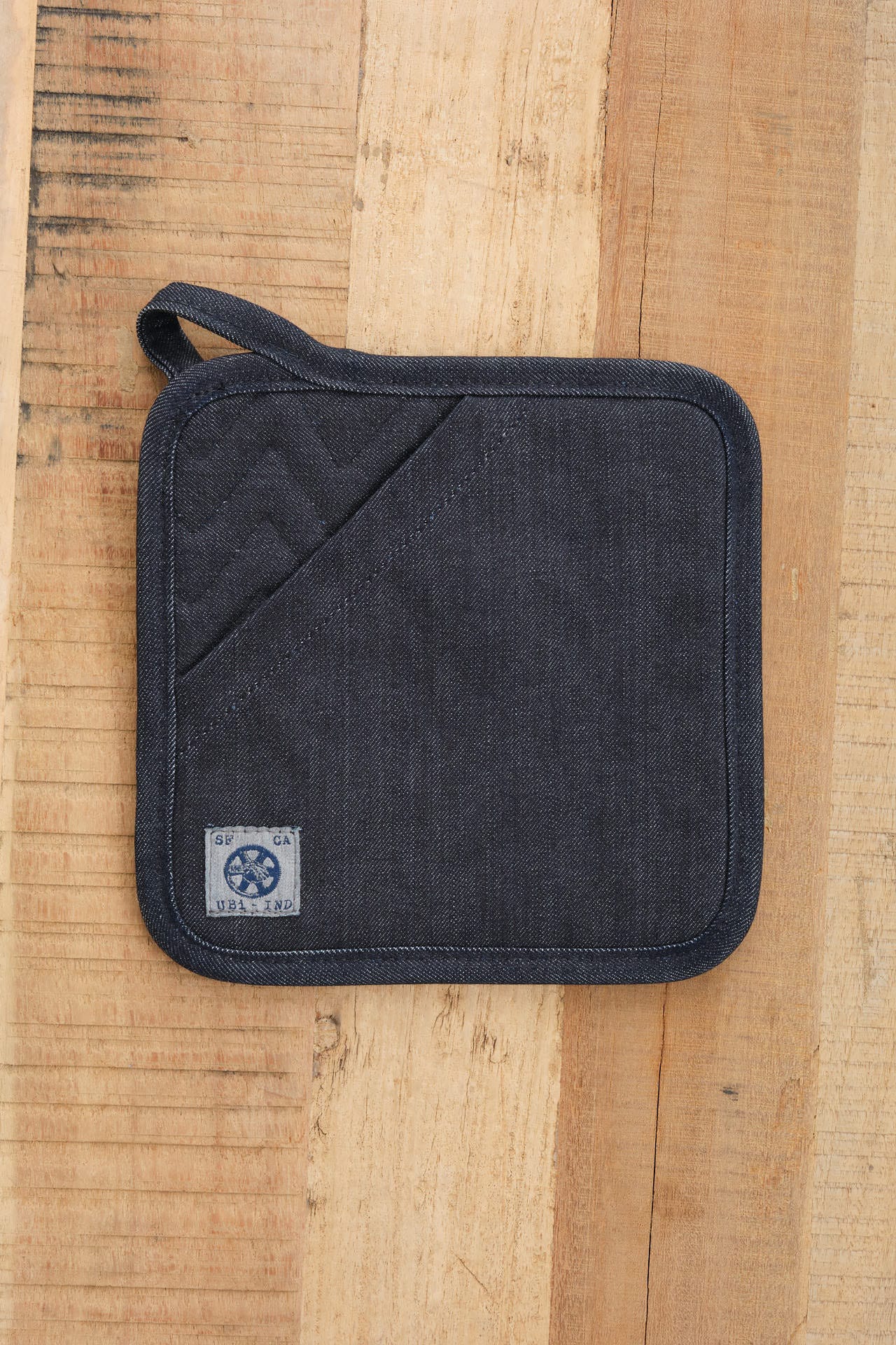 Mi Cocina Home Kitchen Trivets Herringbone Trivet/Pot Holder Raw Denim