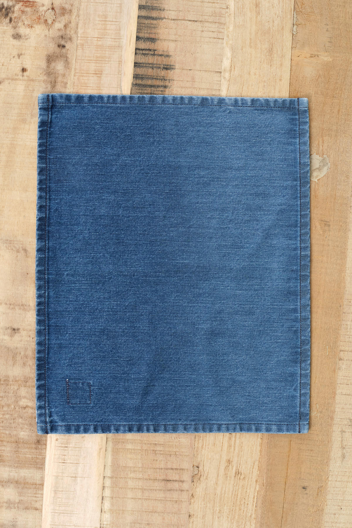 Mi Cocina Indigo Denim Placemat in Ombre