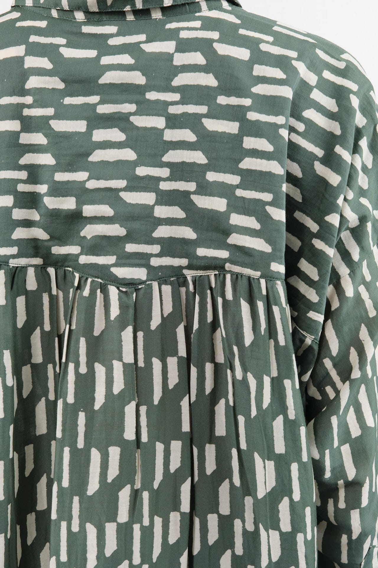 Mirth Apparel Womens Blouses Kyoto Shirt in Verdure Rainfall