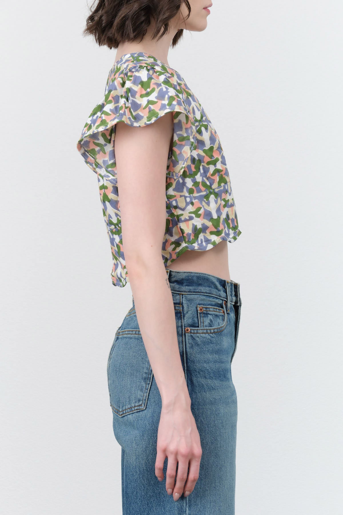 Mirth V Neck Naples Top with Short Ruffle Sleeve and Cropped in Taffy Purple and White Print