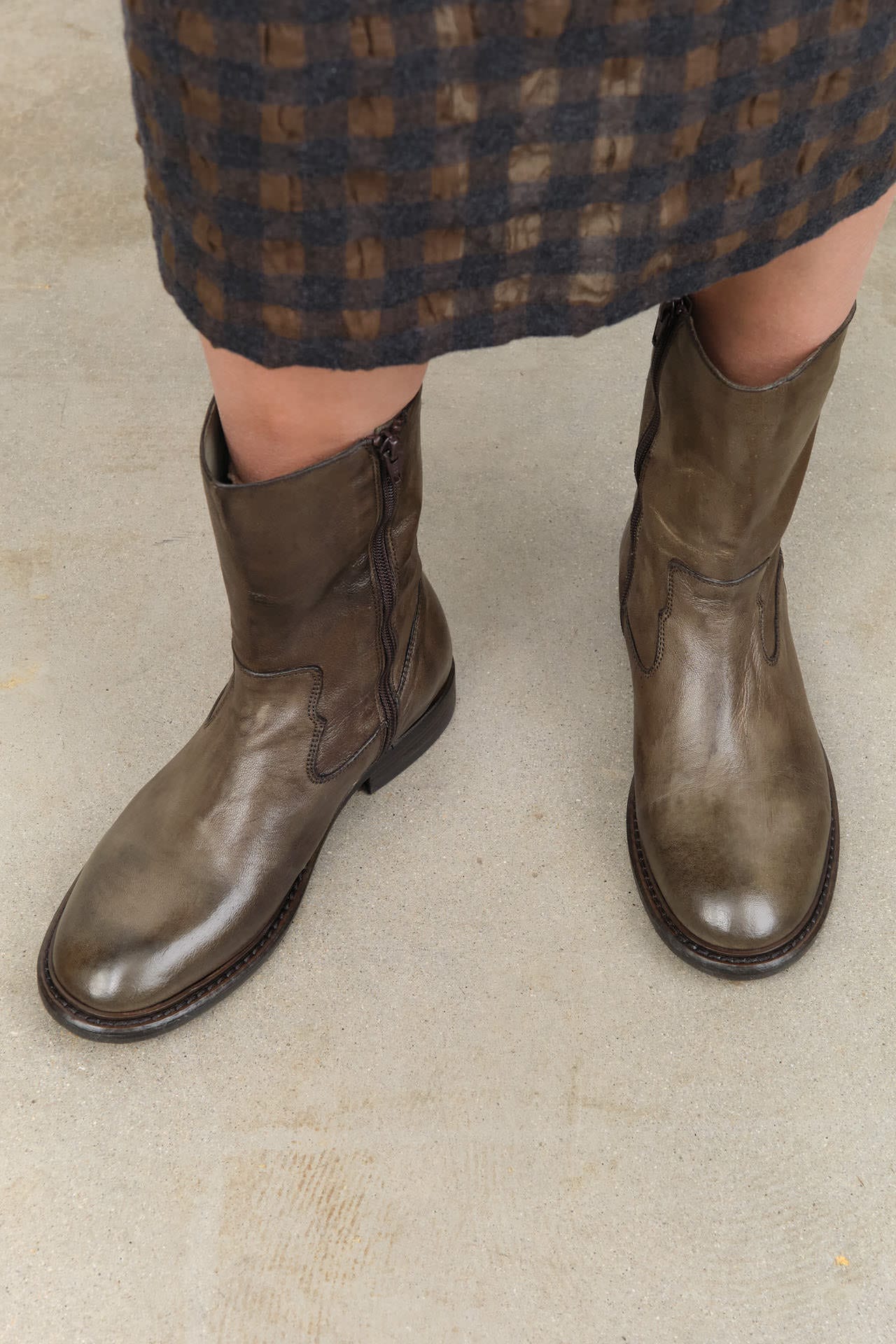 Moma Shoes Accessories Womens Shoes Word Ankle Boots