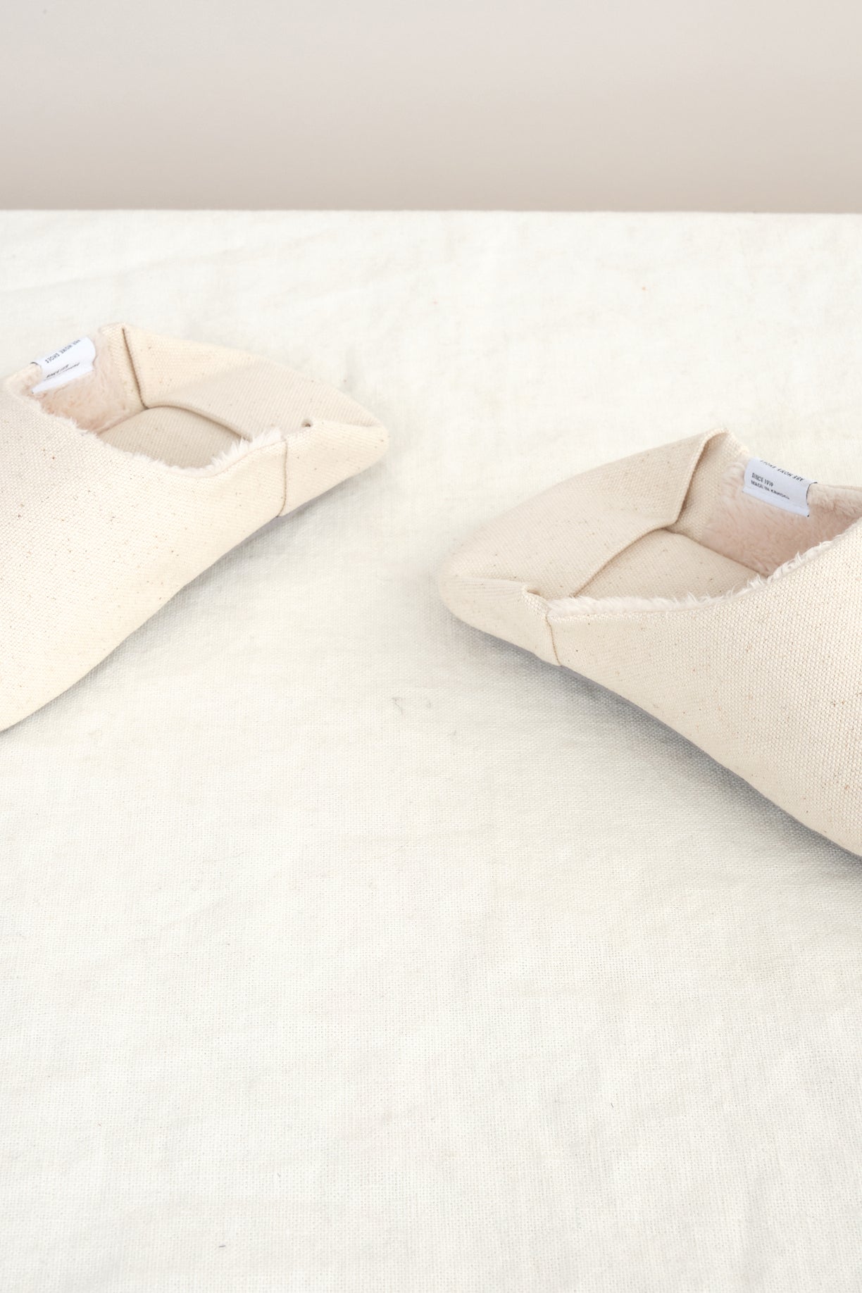 Moku Linen Room Shoes in Natural