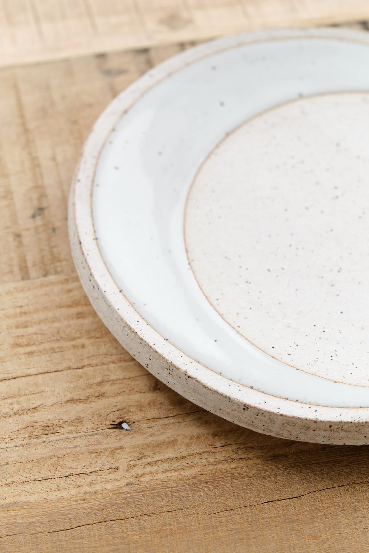 Crescent Dish by MQuan in Crescent White