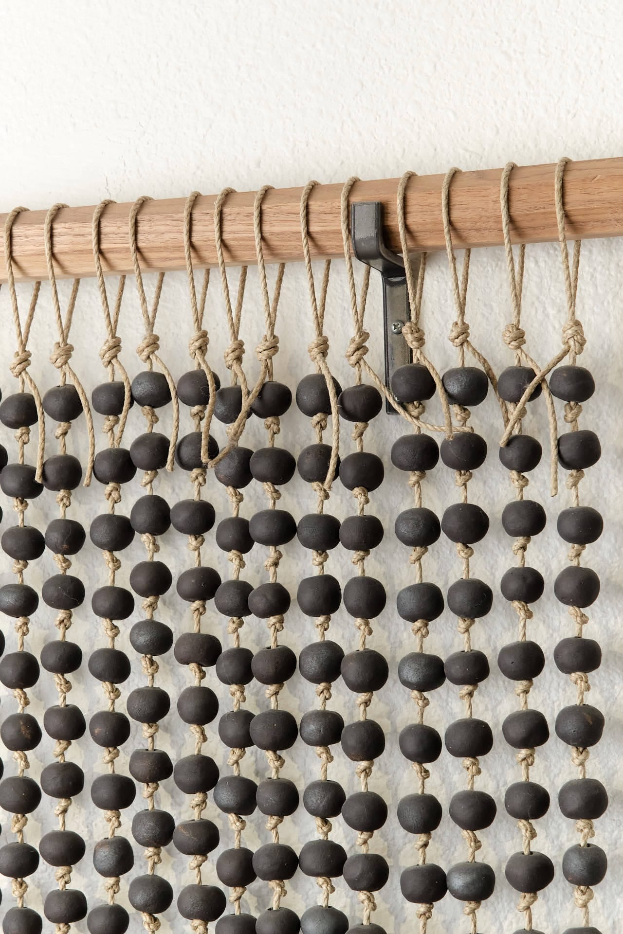 MQuan Art Ceramics Press Bead Wall Curtain Black & White / 2' W X 3' L