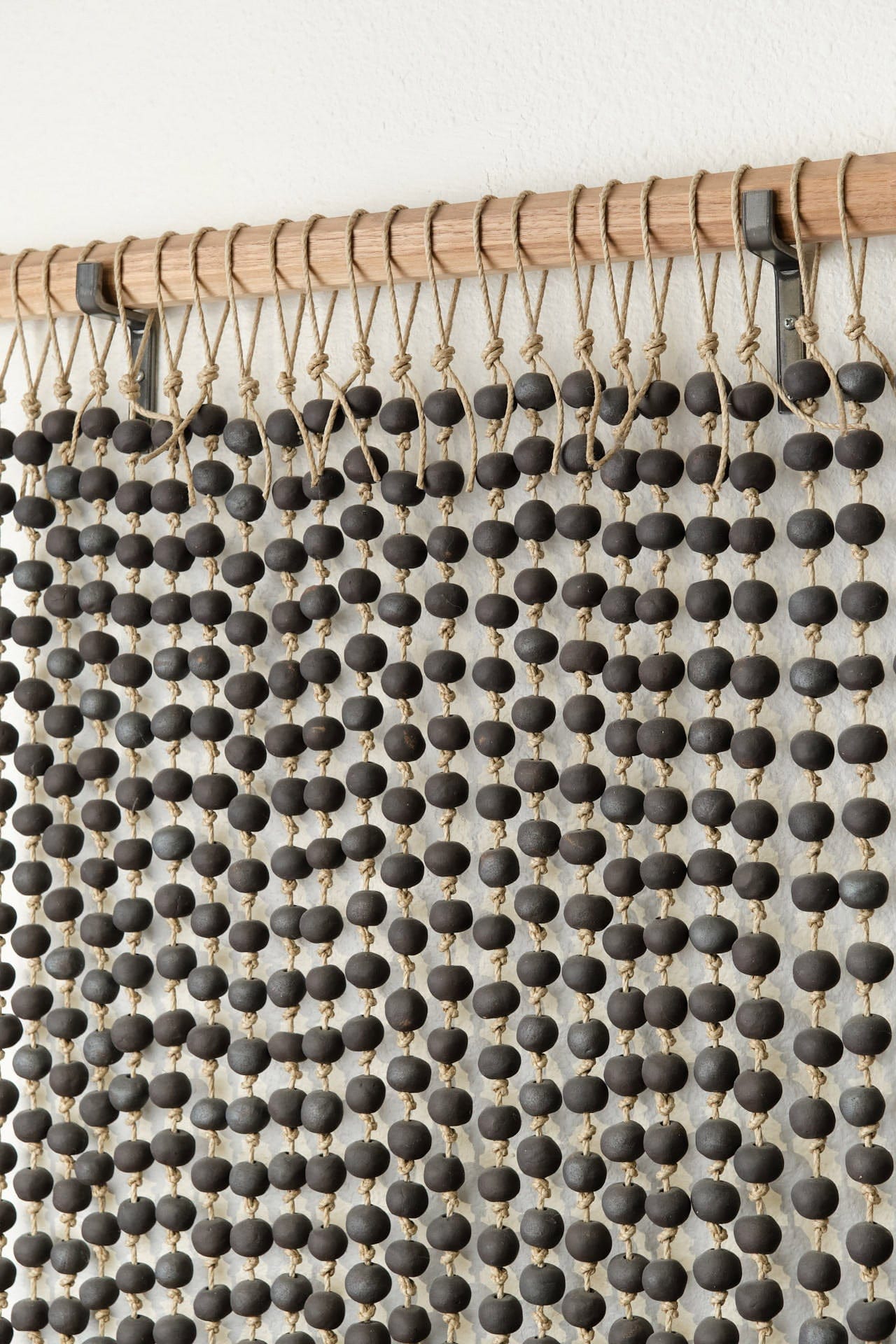 MQuan Art Ceramics Press Bead Wall Curtain Black & White / 2' W X 3' L