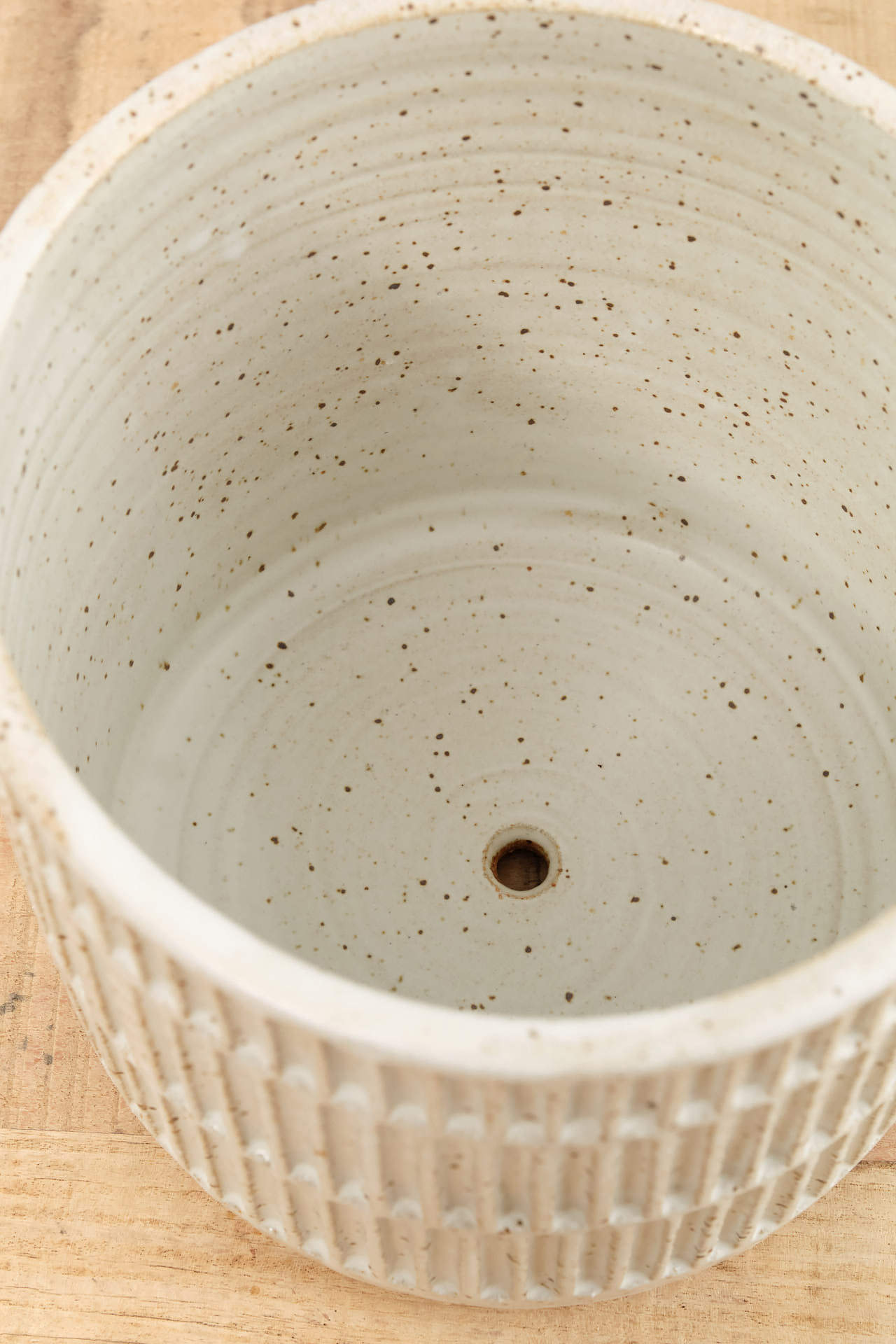 Mt. Washington Pottery Home Planters Large Planter with Drainage Speckled White / 8" Dia X 8" H