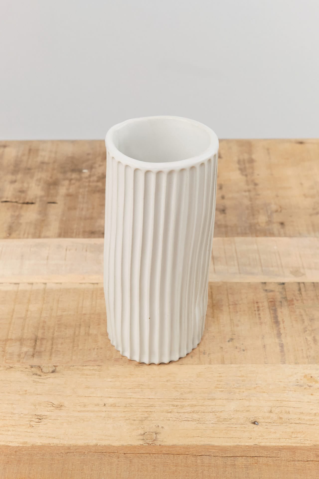 Mt. Washington Pottery Home Kitchen Vases Stripe Vase Matte White / 3.5" Dia X 8" H