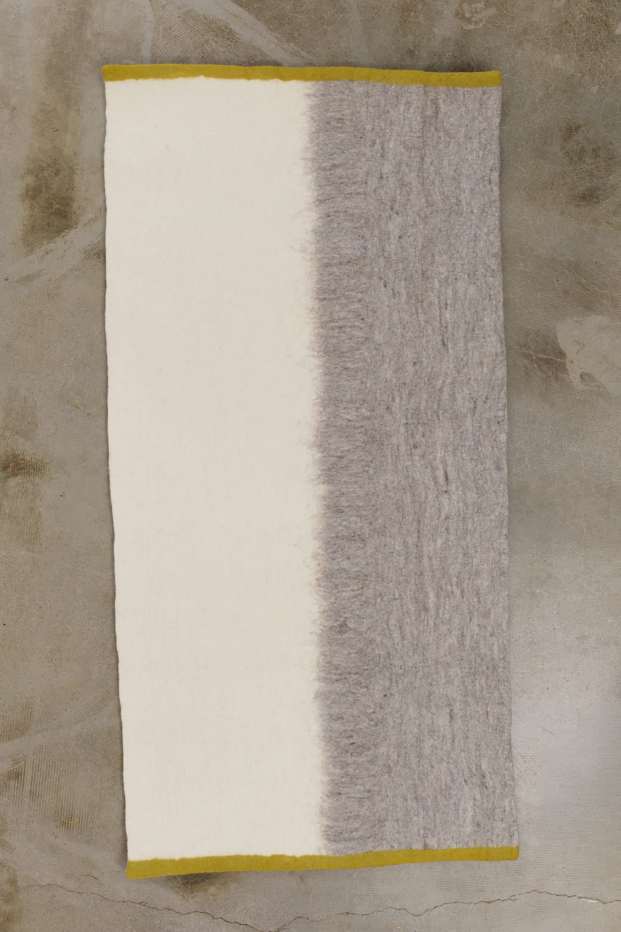 Muskhane Home Rugs Kasko Rug Chartreuse-Stone / 55" L X 28" W