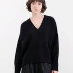 Nicholson & Nicholson Apparel Womens Sweaters Aura Top Black / One Size