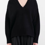 Nicholson & Nicholson Apparel Womens Sweaters Aura Top Black / One Size
