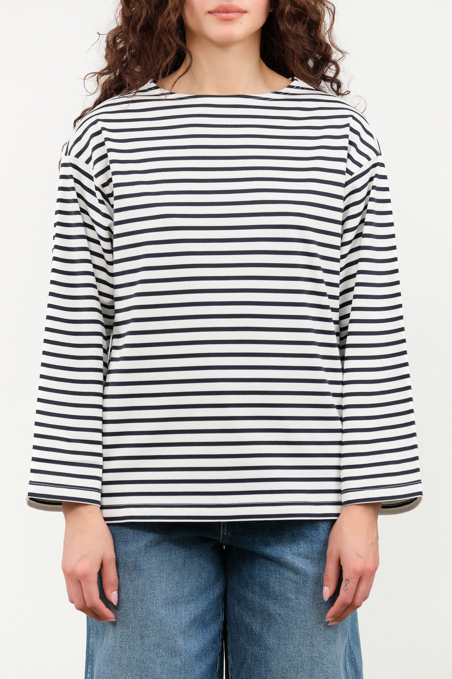 Coast Top by Nicholson and Nicholson in White and Navy