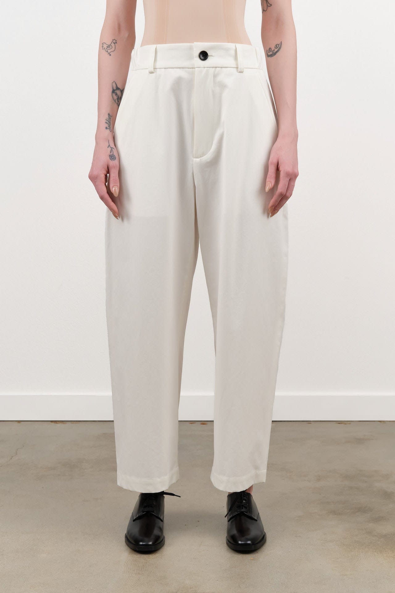 Nicholson & Nicholson Apparel Womens Pants Ecru Chino Pants