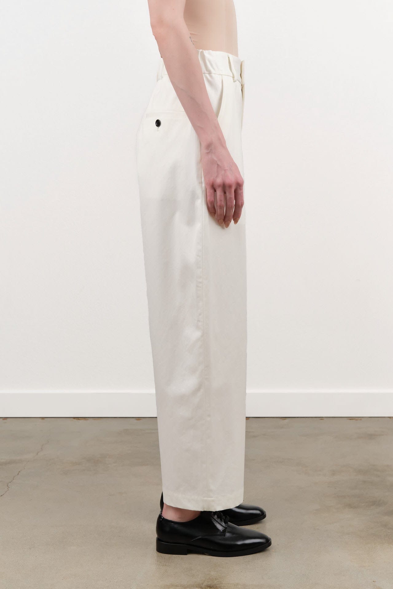 Nicholson & Nicholson Apparel Womens Pants Ecru Chino Pants