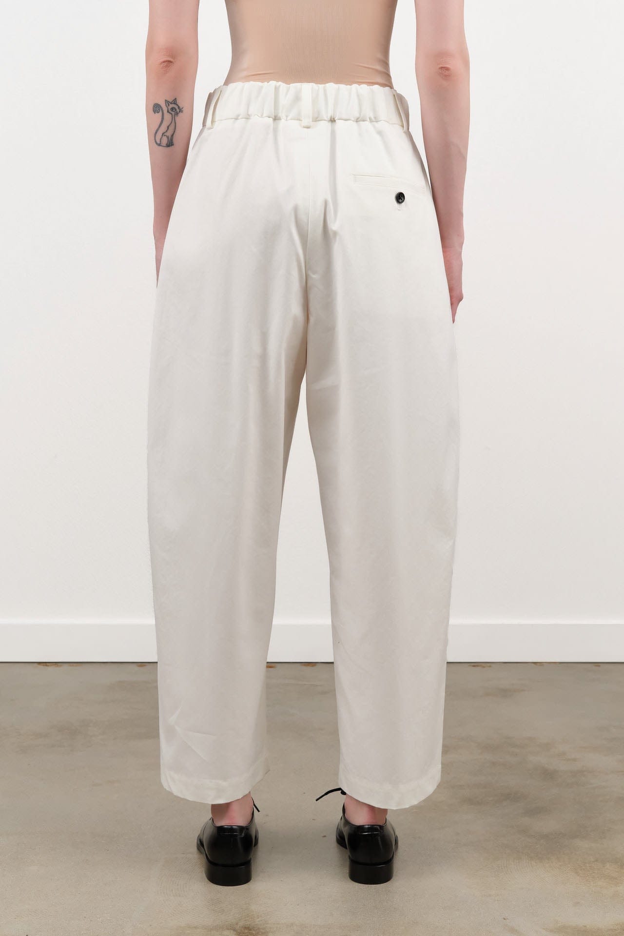 Nicholson & Nicholson Apparel Womens Pants Ecru Chino Pants