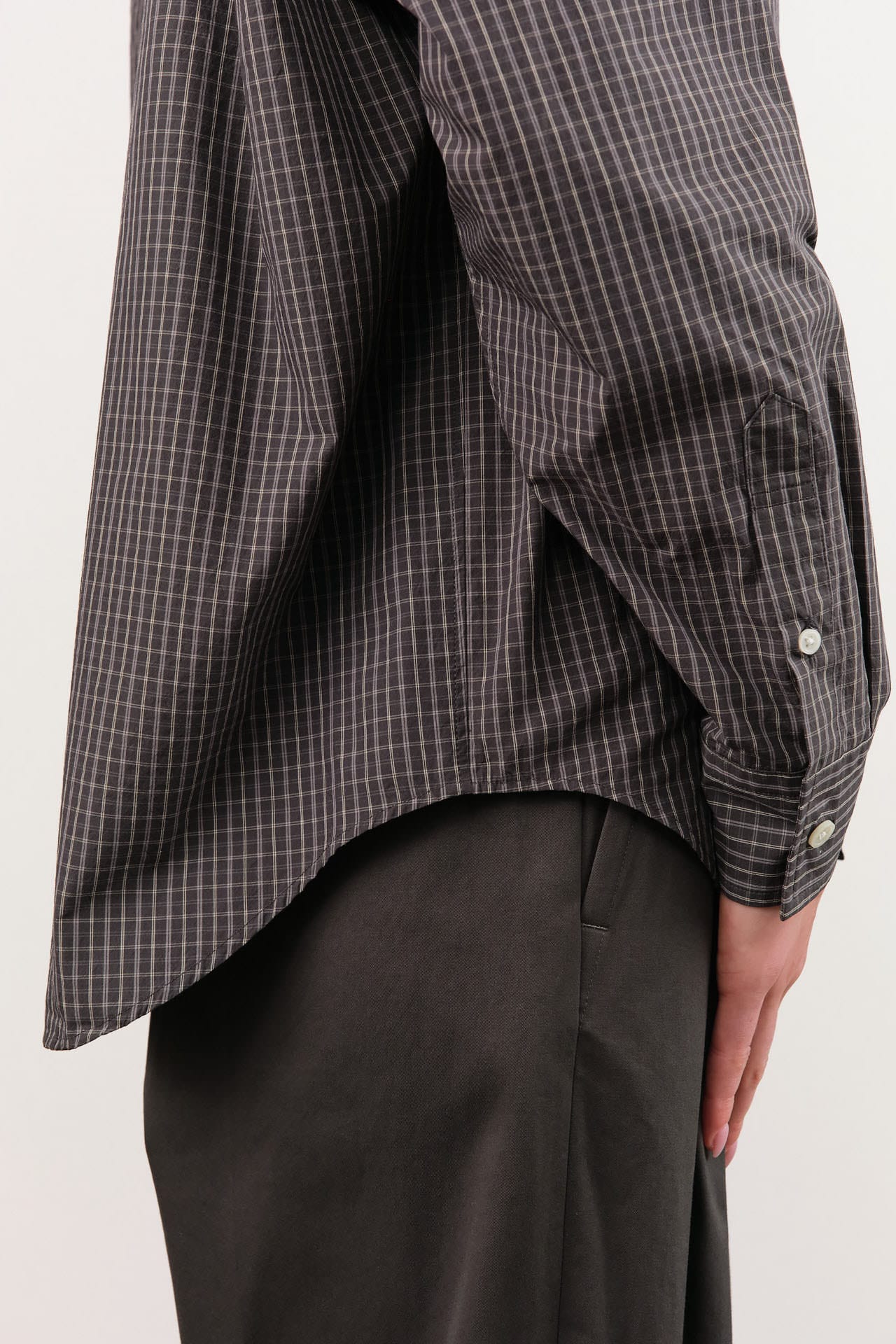 Nicholson & Nicholson Apparel Womens Blouses Elen Button Down Top