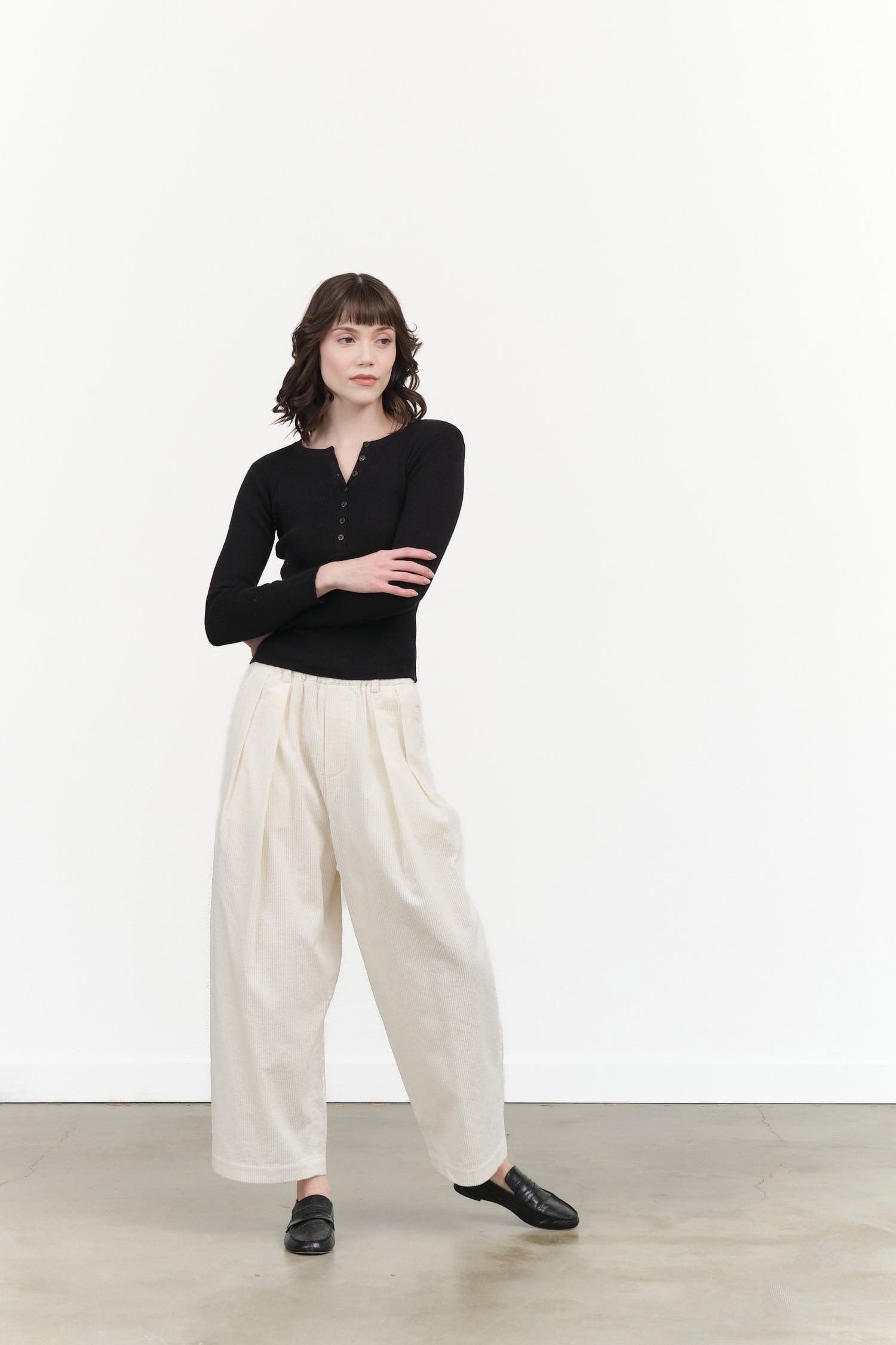 Nicholson & Nicholson Apparel Womens Pants Hakama Corduroy Pants Off White / 36