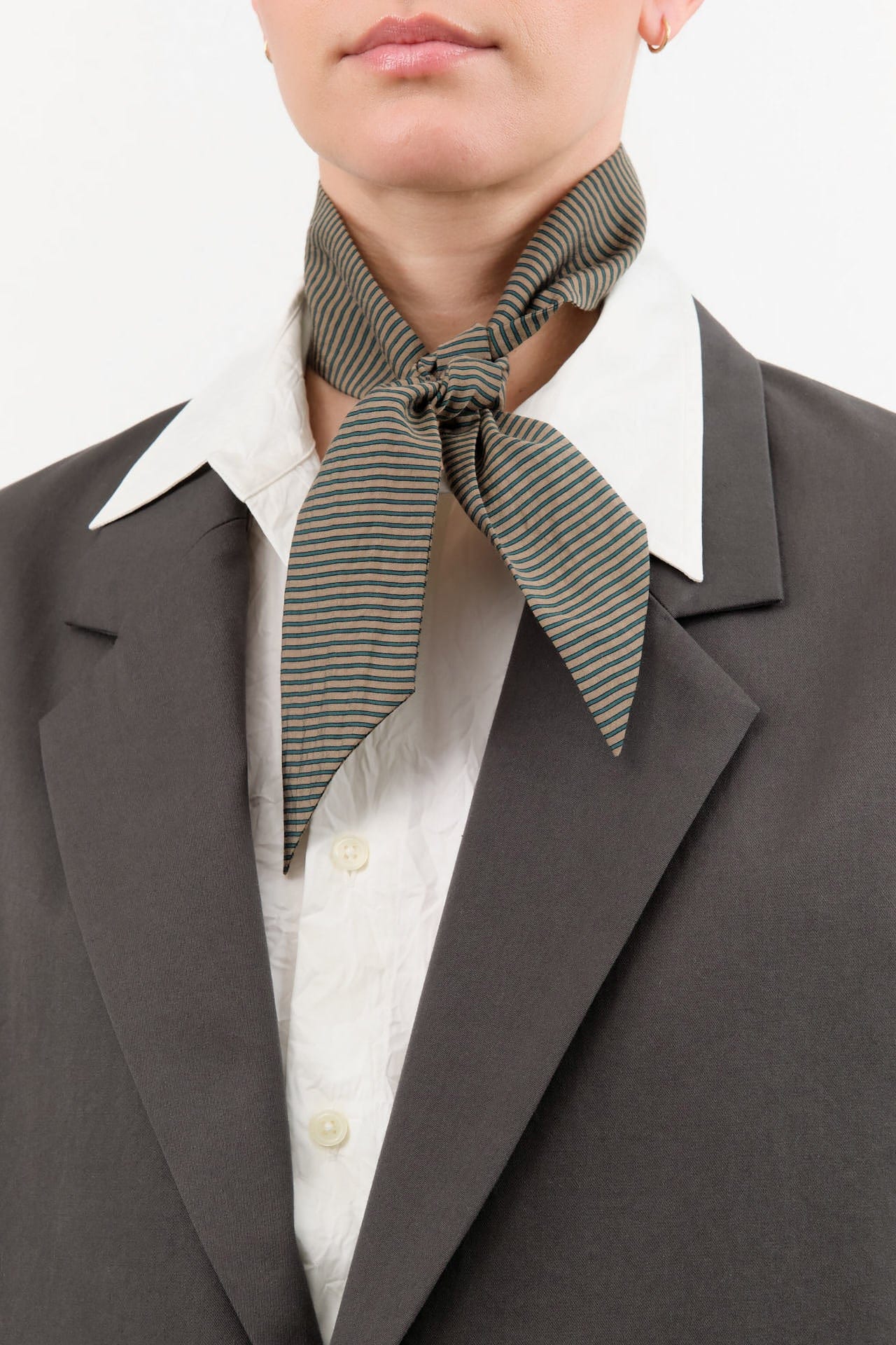 Nicholson & Nicholson Accessories Scarves Knot Scarf in Beige/Green Beige/Green / One Size