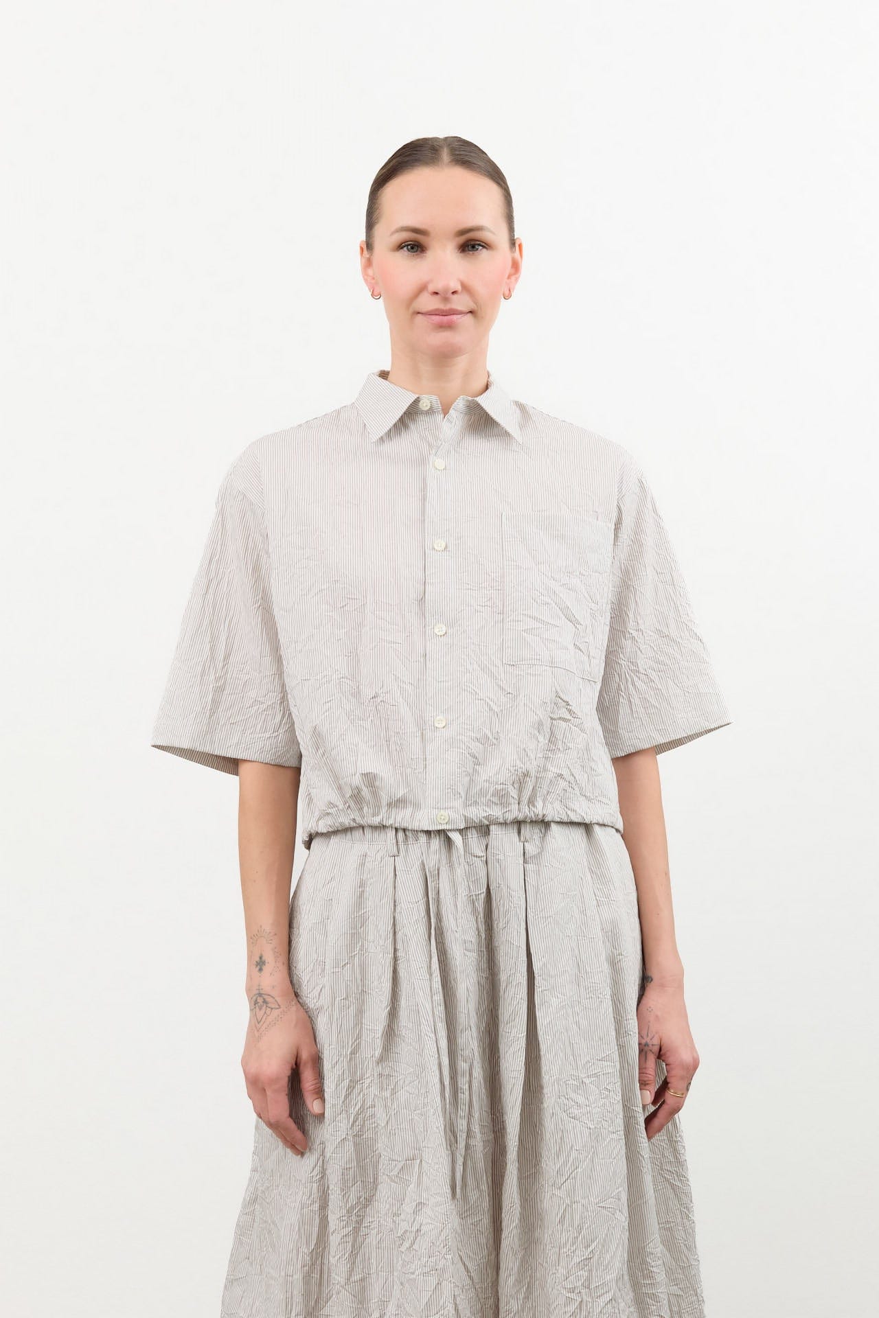 Nicholson & Nicholson Apparel Womens Blouses Linda Top in Gray Stripe