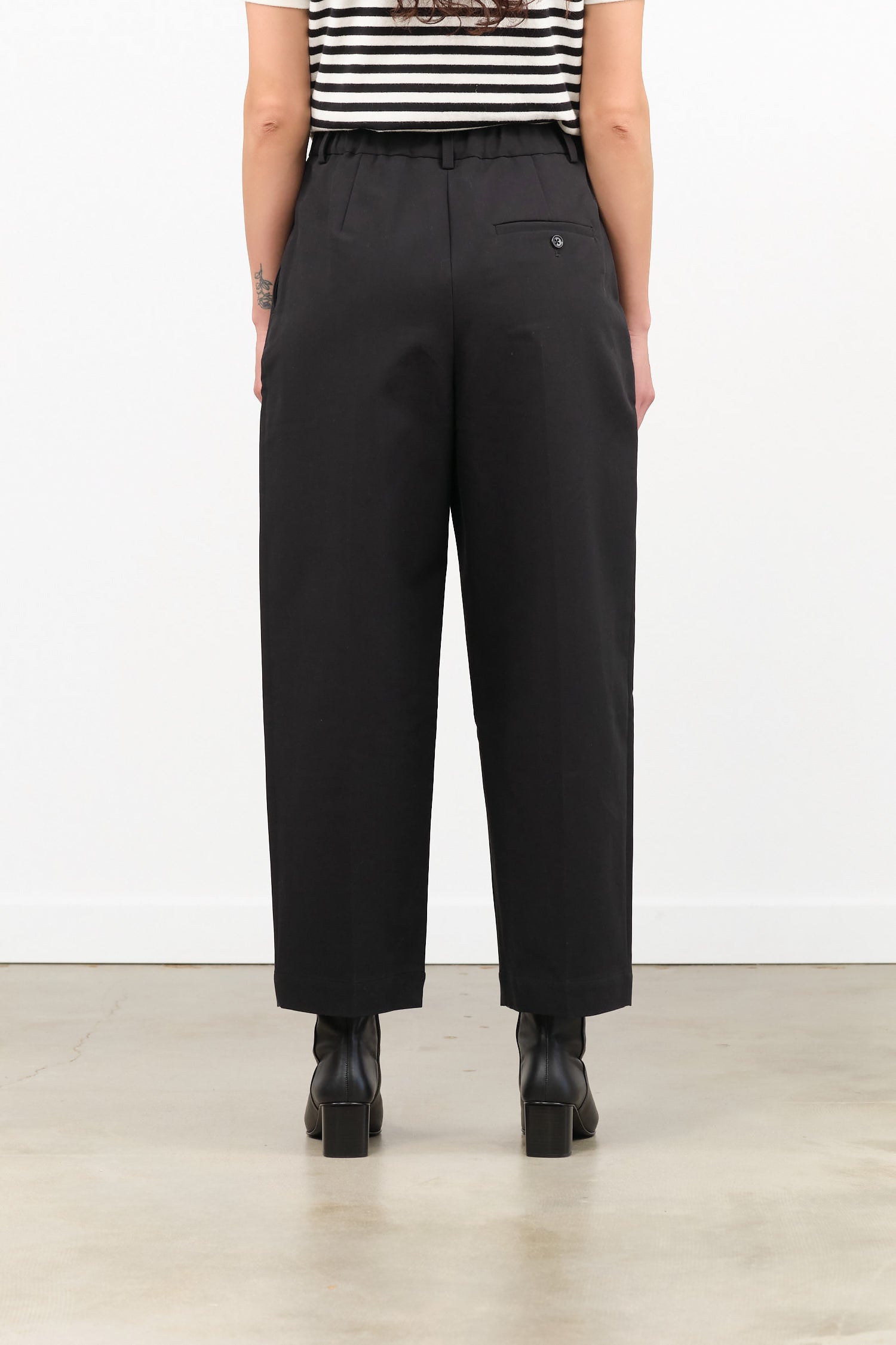 Black Pleated Trouser Olive Pants by Nicholson and Nicholson Designer Brand  