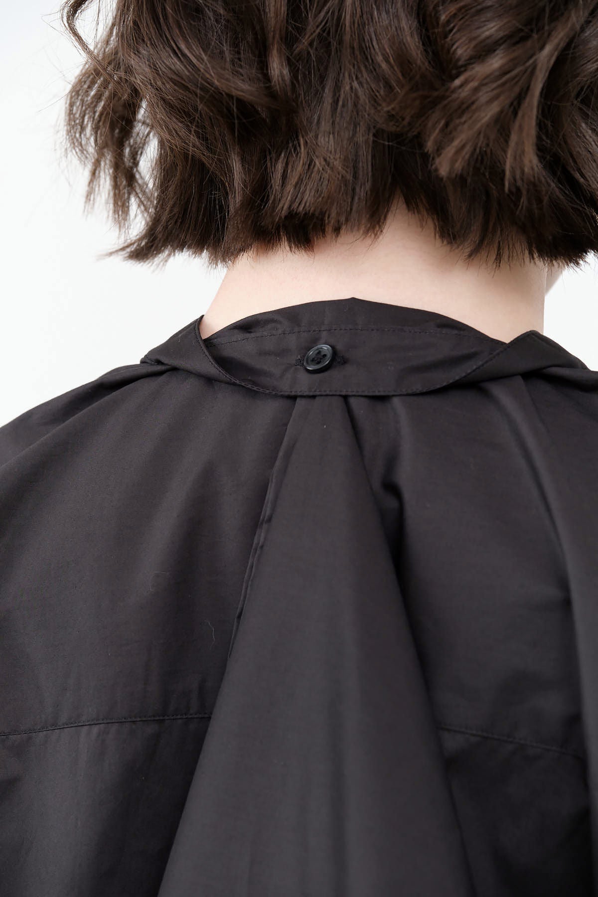 Upper back collar view of Smile Top