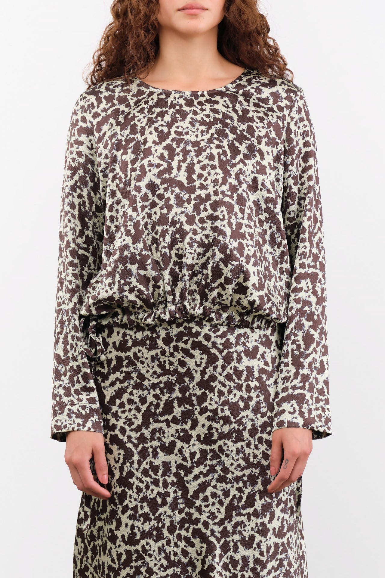 No. 6 Apparel Womens Blouses Ana Top