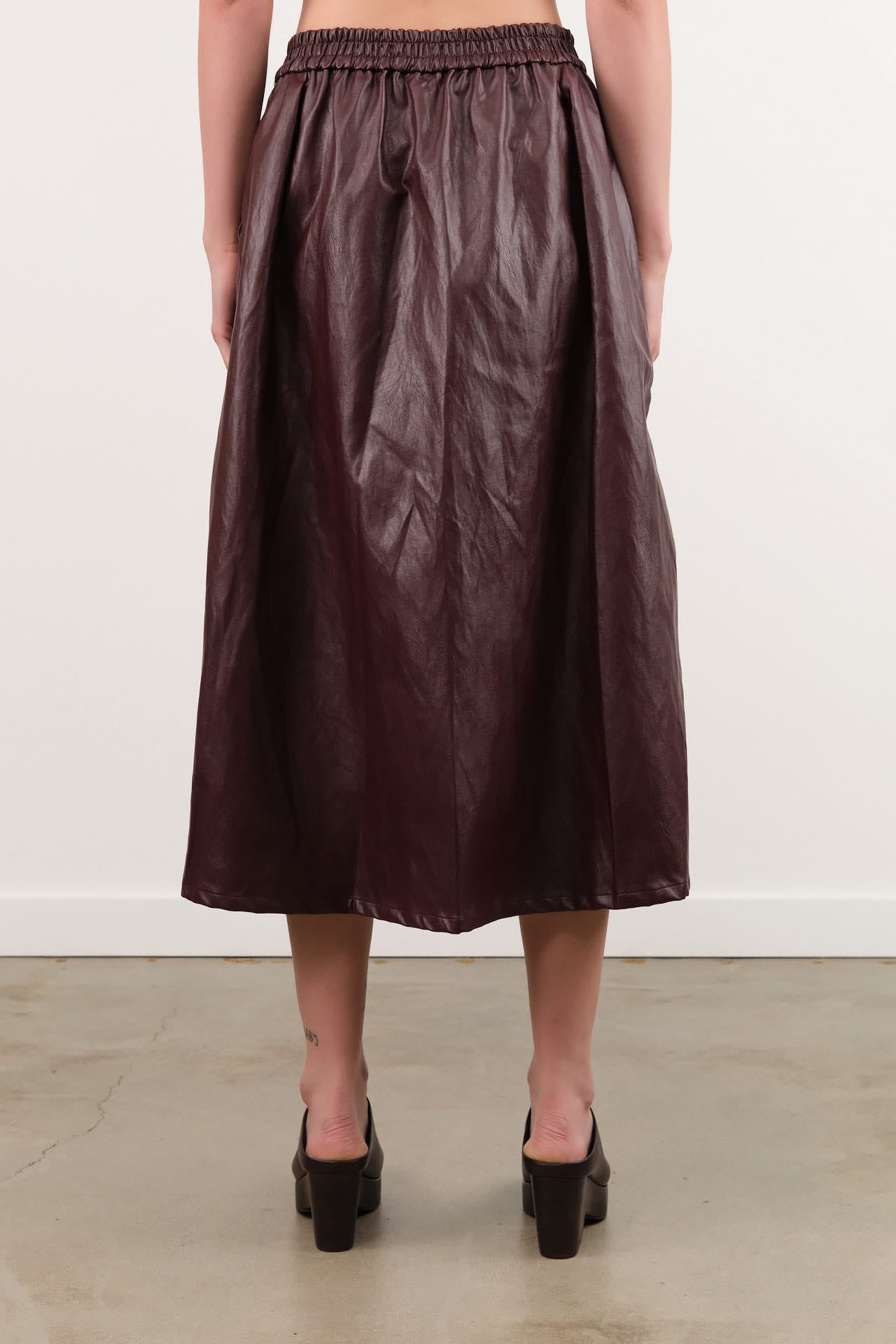 No. 6 Apparel Womens Skirts Mel Skirt in Bordeaux