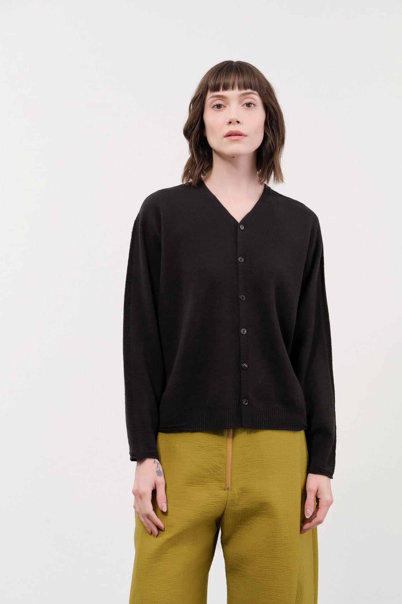 Pas de Calais Apparel Womens Sweaters Airy Wool Cardigan
