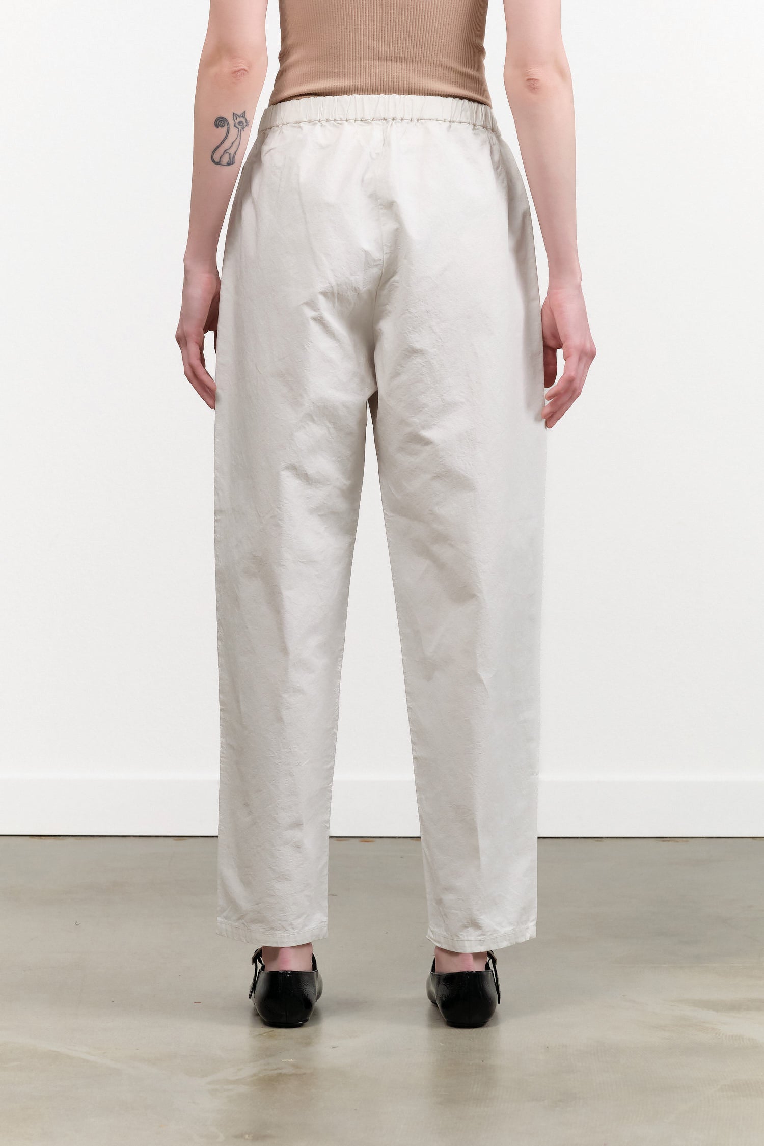 C/H Loose Slim Trousers Pants in Ivory White by Pas de Calais Designer Brand