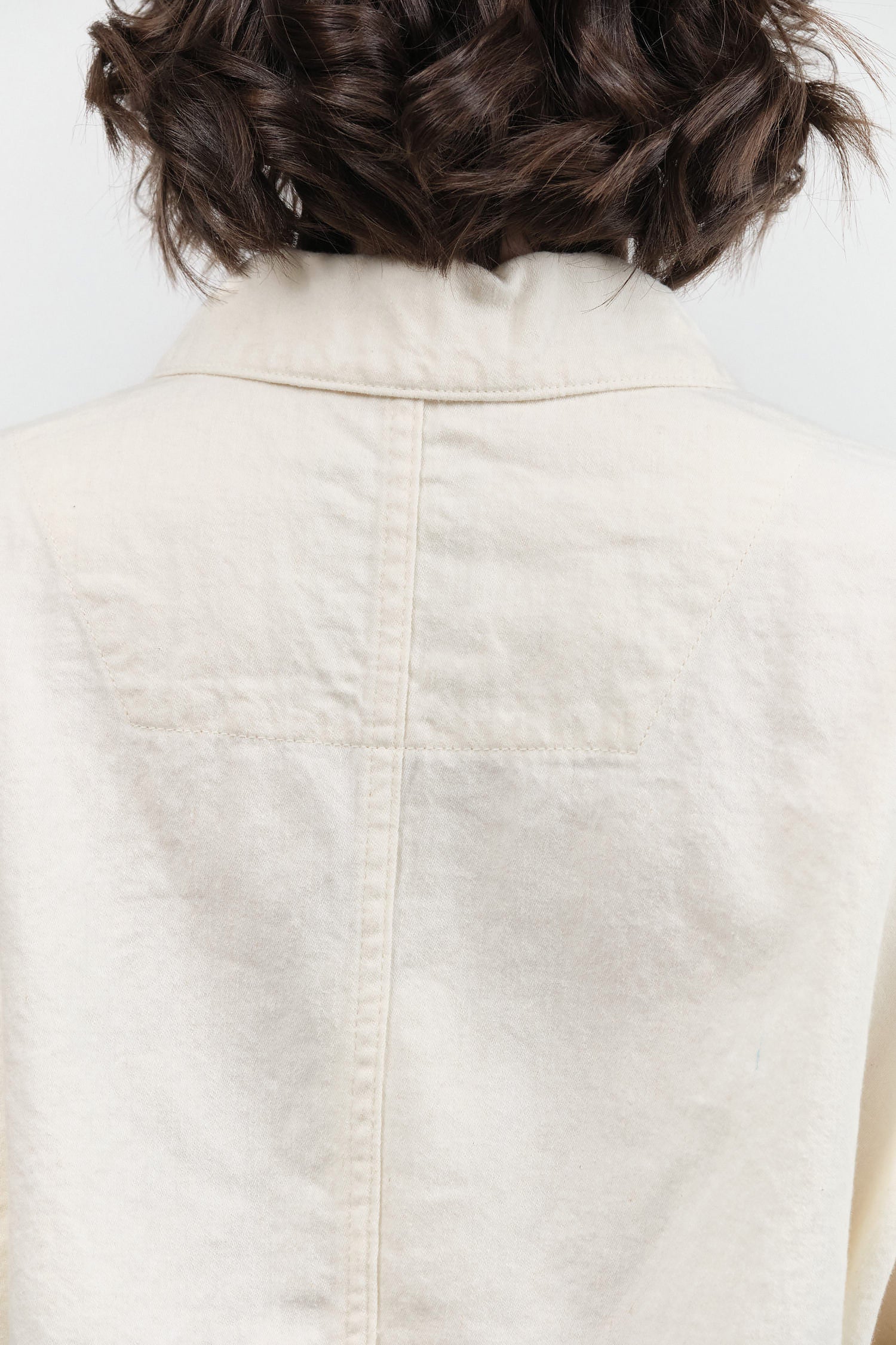 Pas de Calais Designer Brand Natural White C/L Satin Coverall Button Up Jacket with Foldover Collar and Pockets 